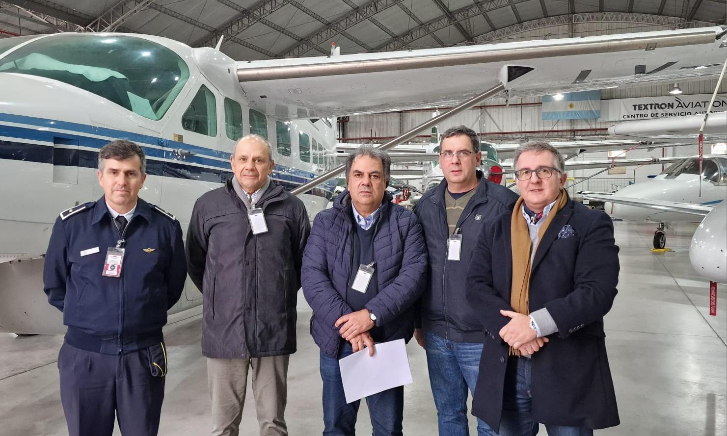 Funcionarios de UTU visitaron empresas aeronáuticas en Argentina