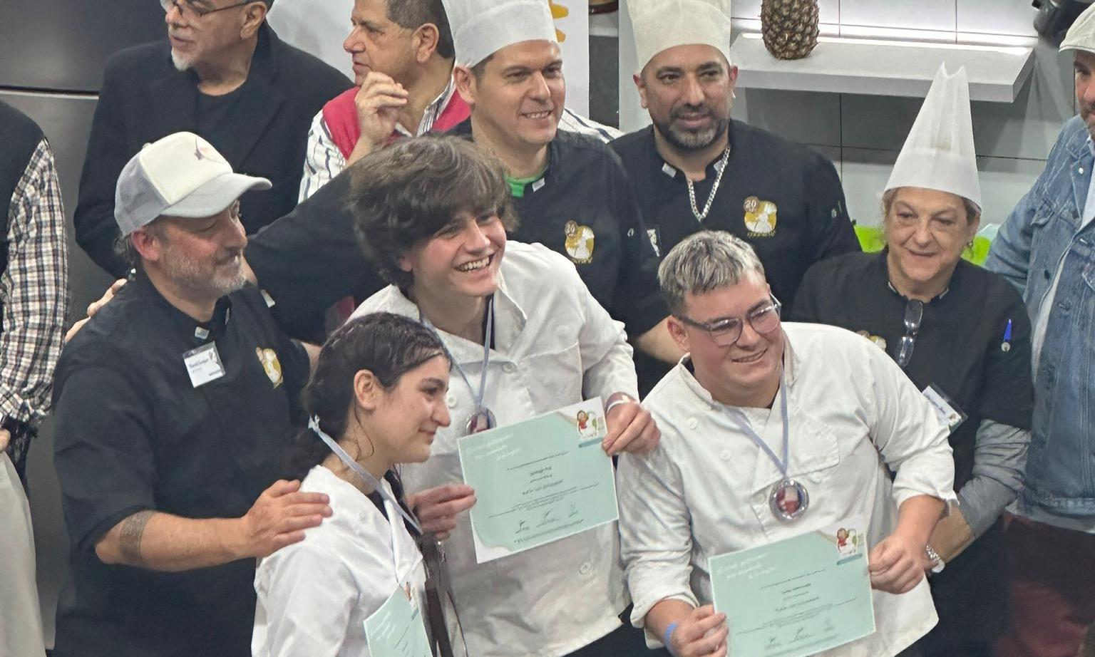 Alumnos demuestran su pasión culinaria y se destacan en certamen nacional de gastronomía