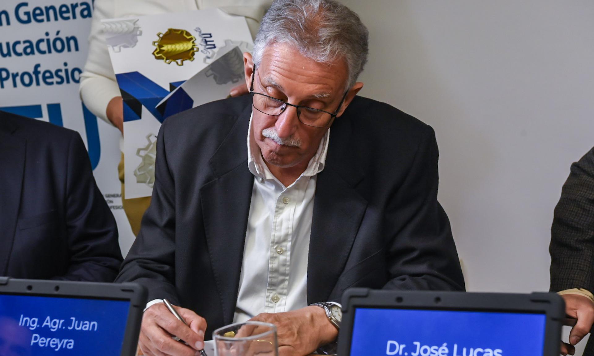 UTU firmó un convenio con el de Centro de Asistencia Médica