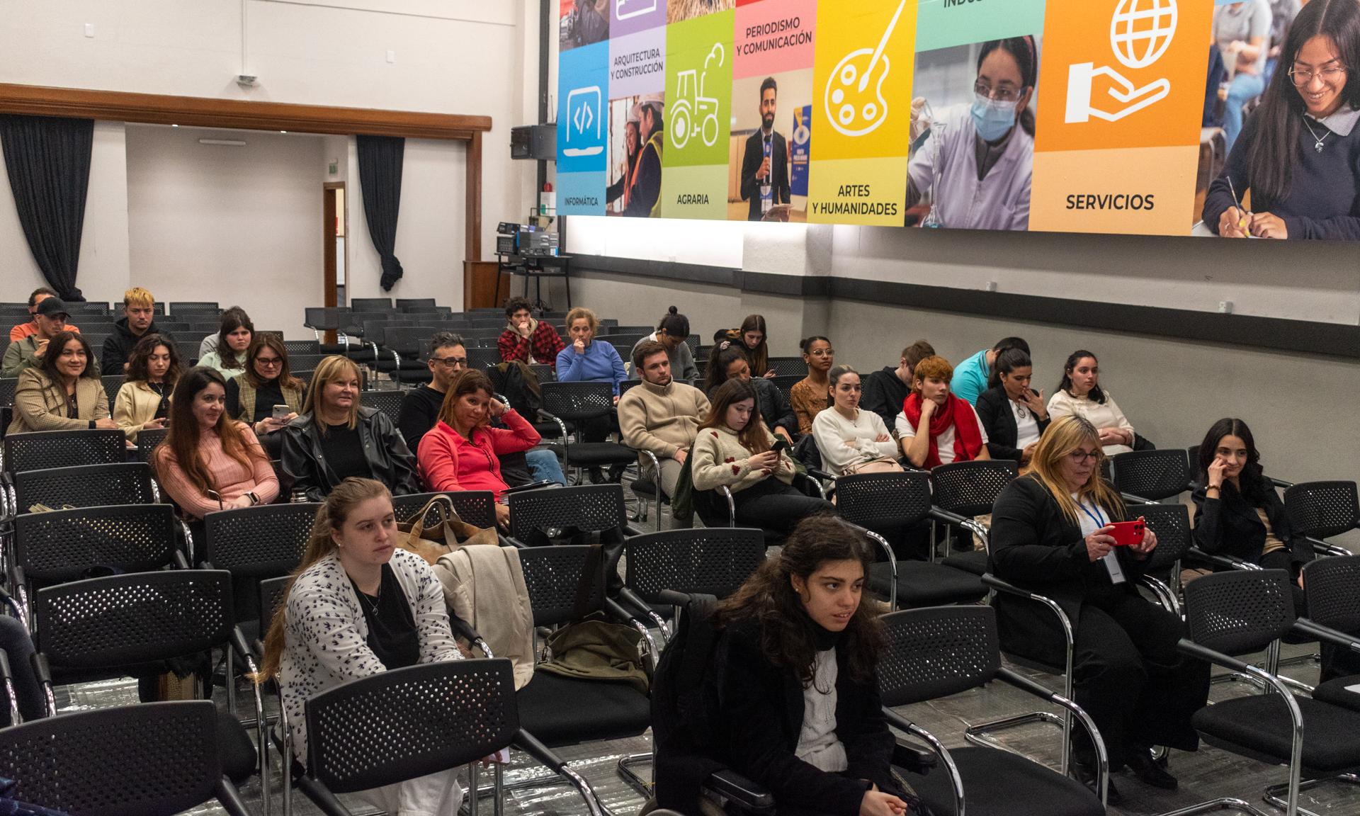 Estudiantes realizaron evento en el marco del día Interamericano de las Relaciones Públicas