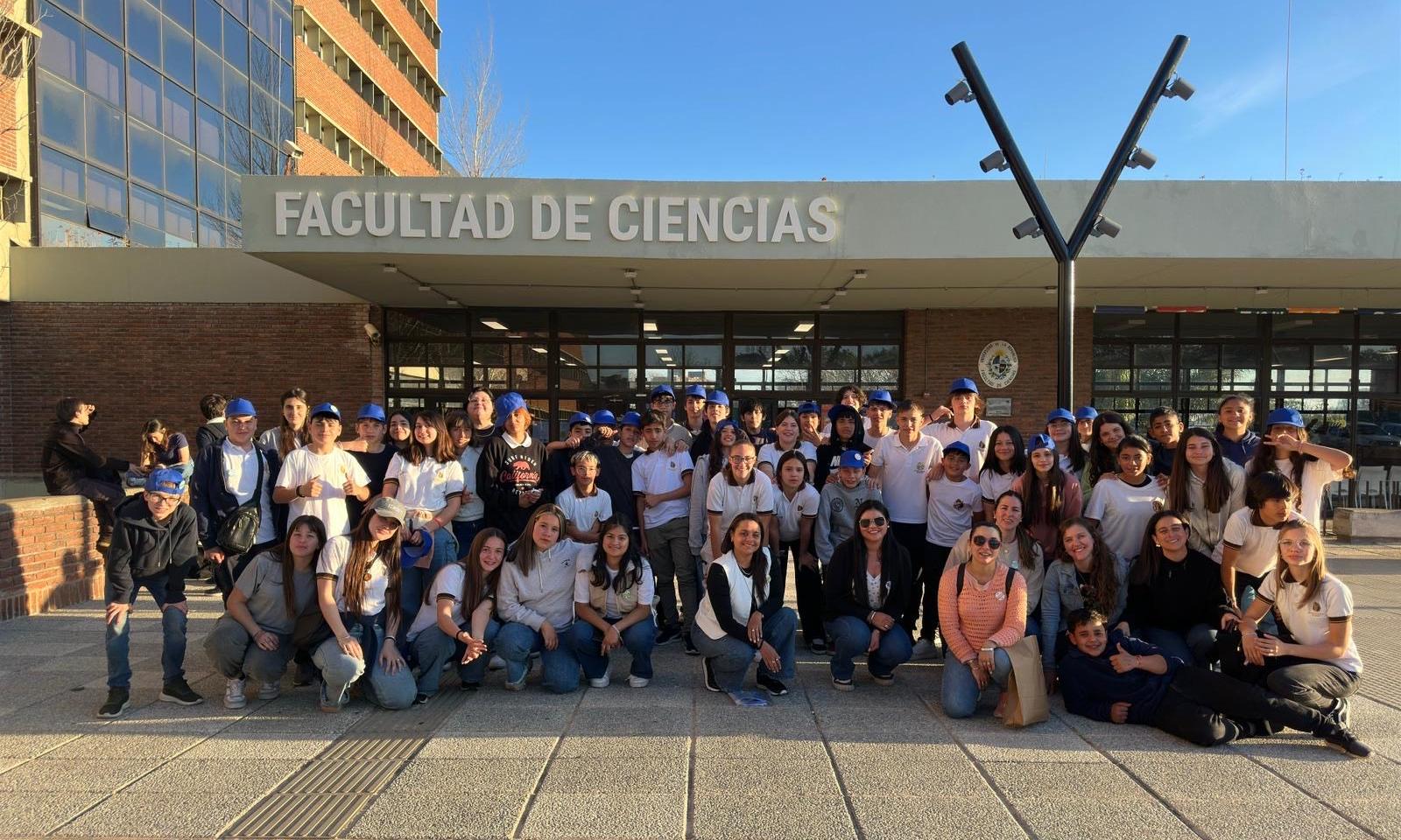 Estudiantes de Young