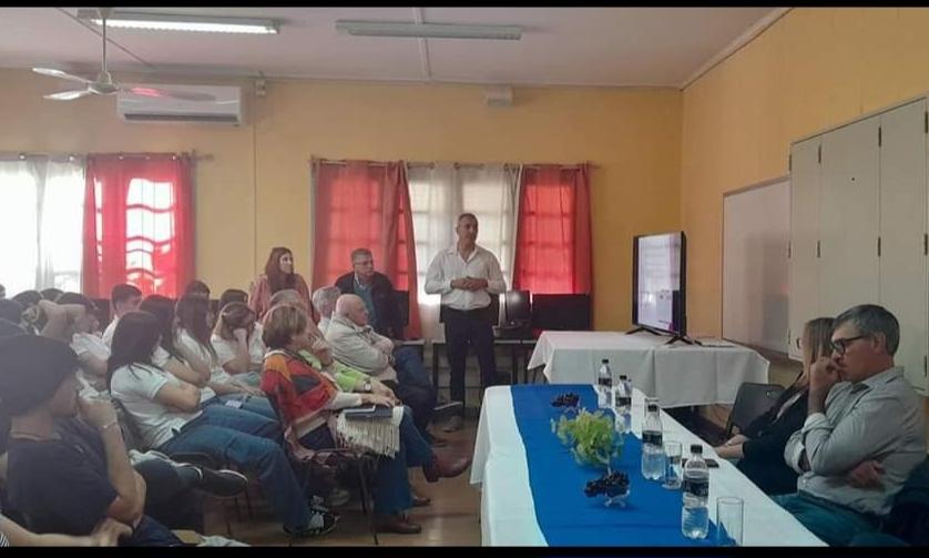 la Escuela Técnica de Reparaciones, Construcciones Navales y Anexos 