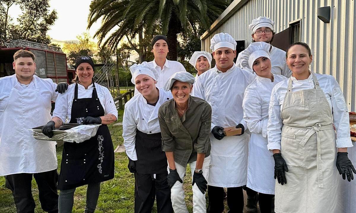 Estudiantes de la Escuela Superior de Alta Gastronomía dijeron presente en la 85ª Expo San Carlos