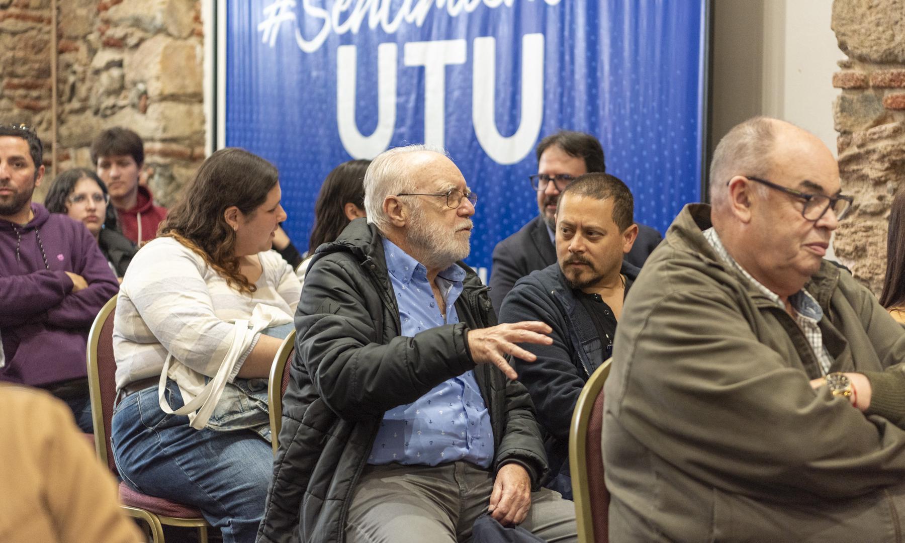 lanzamiento del libro "Historia de la Educación Técnica del Uruguay" de Raúl Marfetán