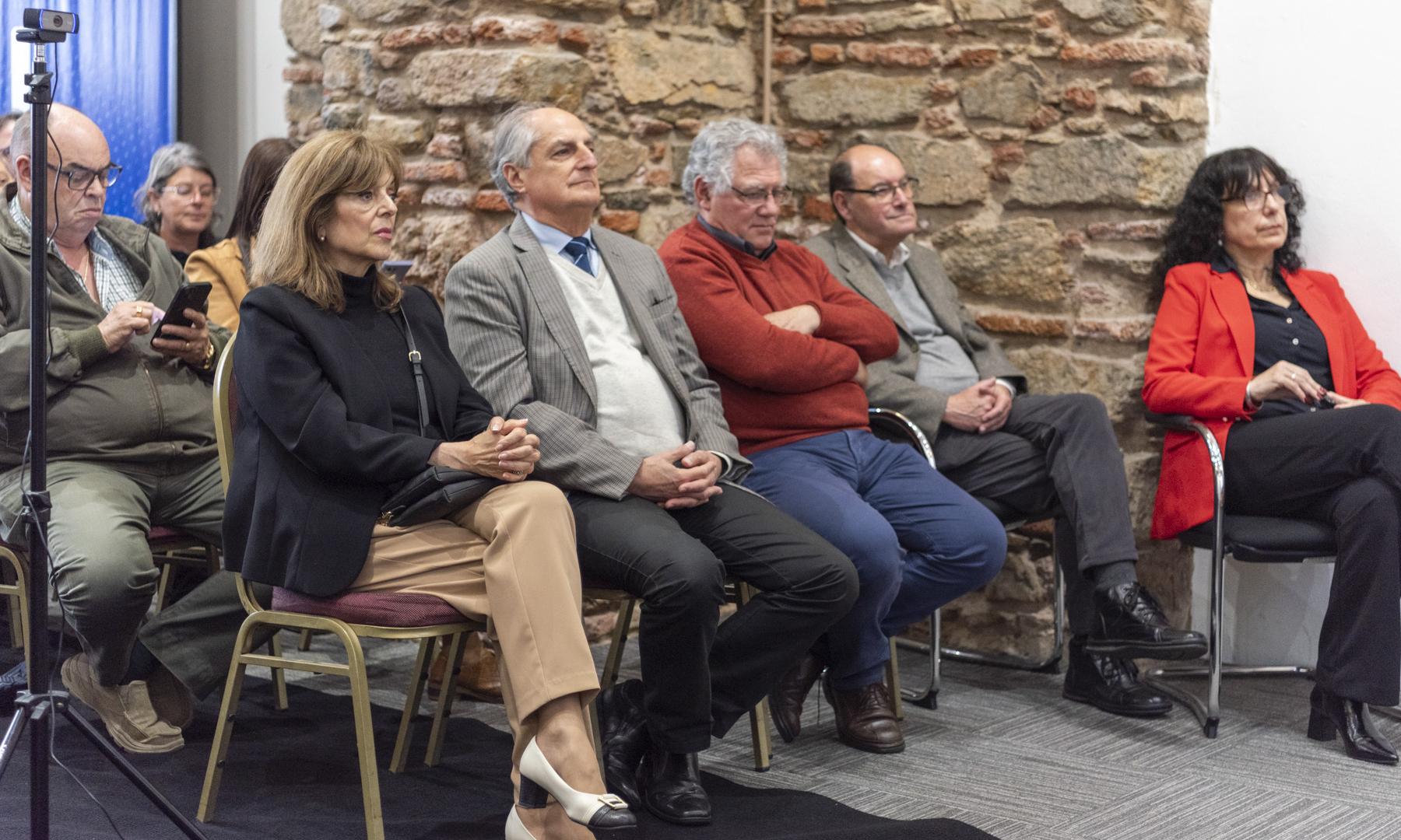 lanzamiento del libro "Historia de la Educación Técnica del Uruguay" de Raúl Marfetán