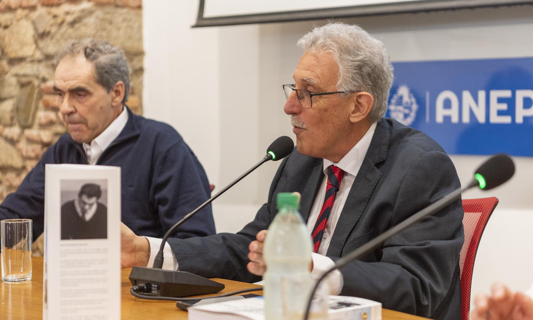 lanzamiento del libro "Historia de la Educación Técnica del Uruguay" de Raúl Marfetán