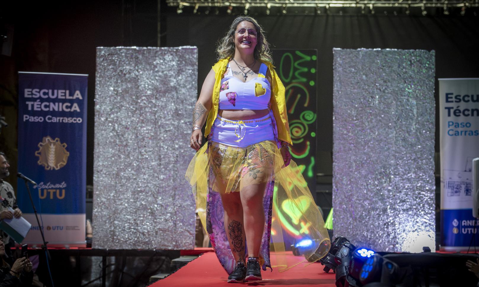 El brillante talento de UTU Paso Carrasco deslumbró en la pasarela