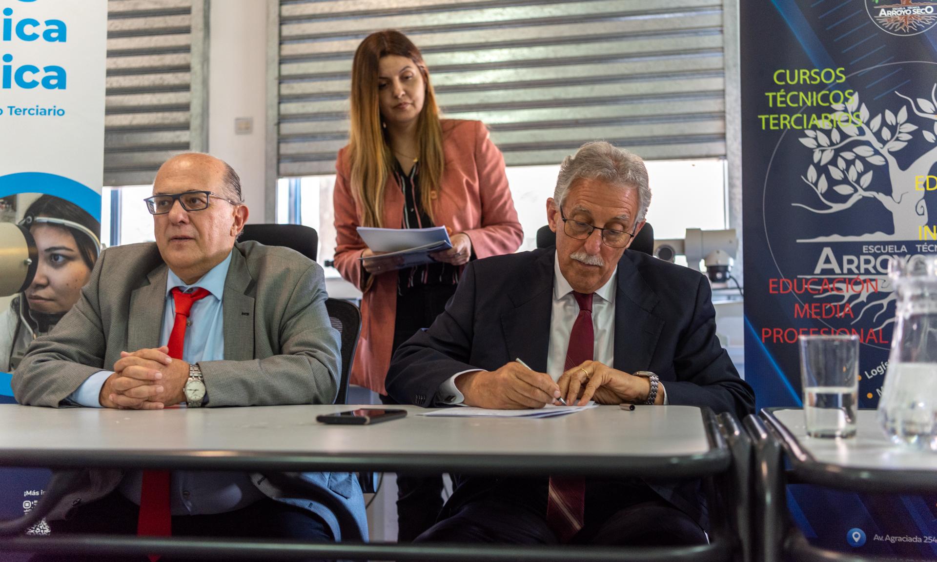 Se firmó un acuerdo complementario entre UTU y CASMU para la atención oftalmológica