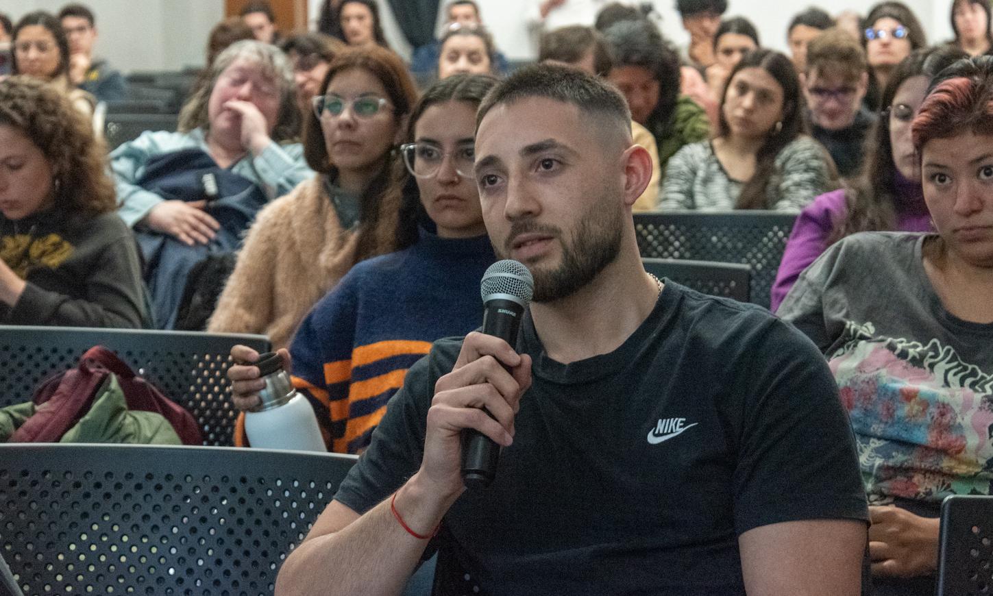 Un encuentro transformador: Reflexiones sobre la Inteligencia Artificial en la educación
