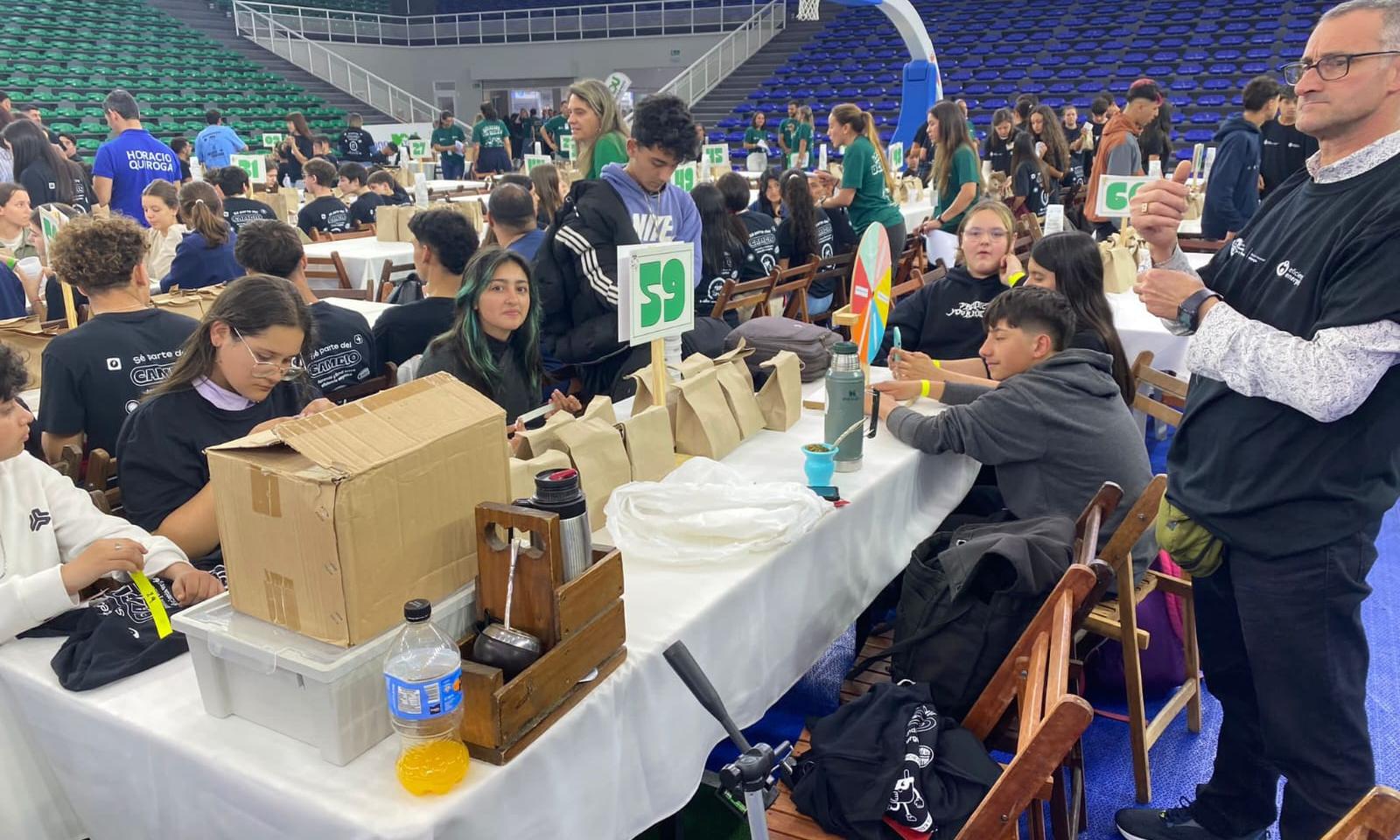 Estudiantes de Canelones y Montevideo obtuvieron premios en el Concurso de Eficiencia Energética 2024