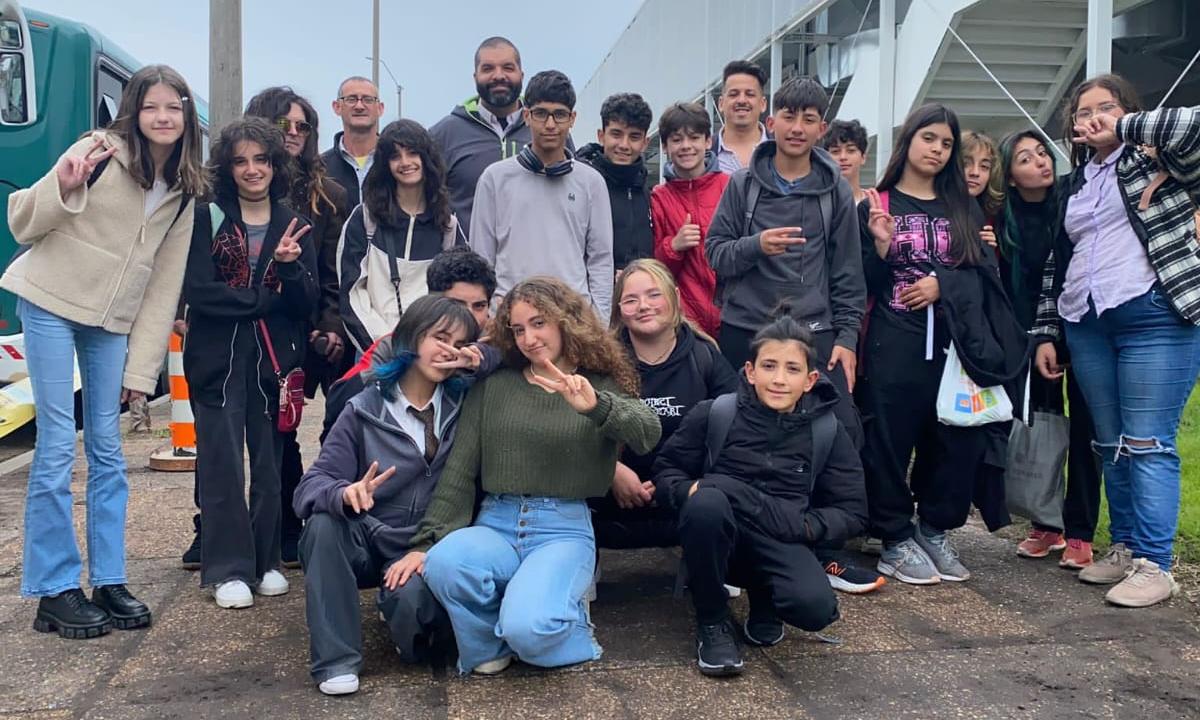 Estudiantes de Canelones y Montevideo obtuvieron premios en el Concurso de Eficiencia Energética 2024