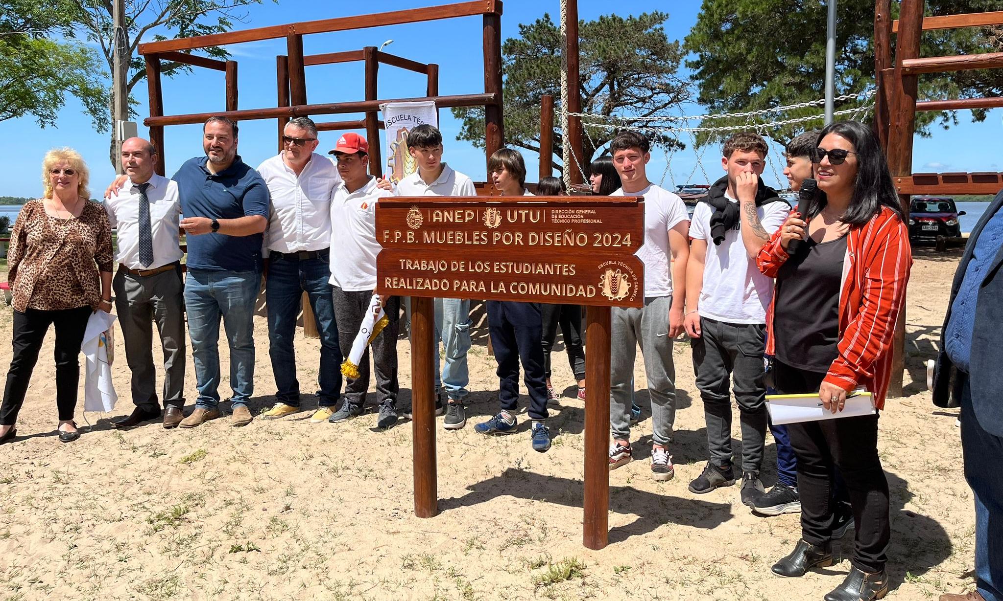 Proyecto final de estudiantes de Carmelo para disfrute de los más chicos