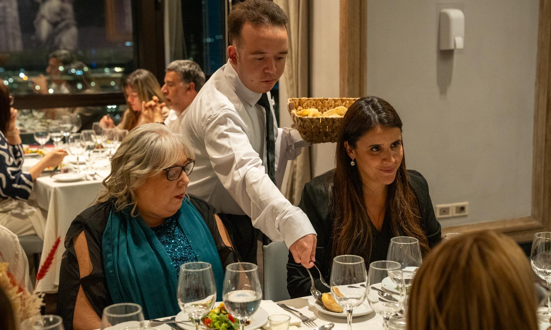 Gastronomía y sala bar a la altura de los más exigentes
