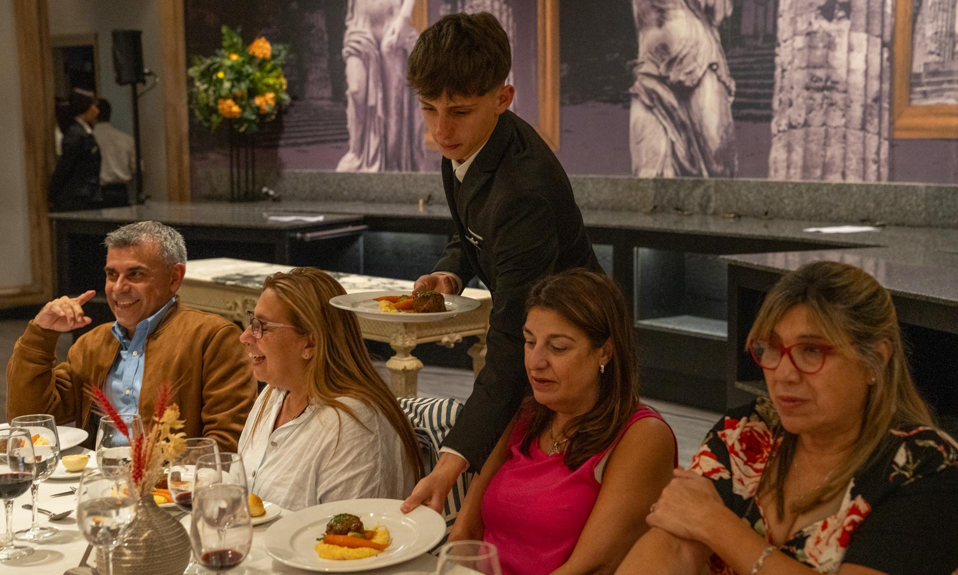 Gastronomía y sala bar a la altura de los más exigentes