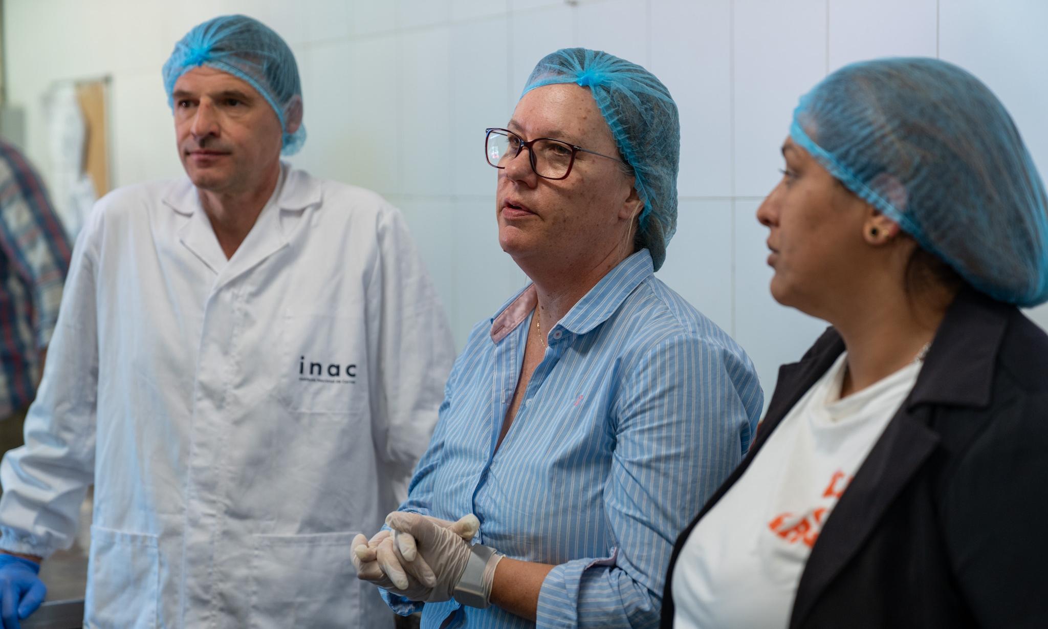 Profesionalizando al personal para fortalecer los servicios de alimentación de UTU 
