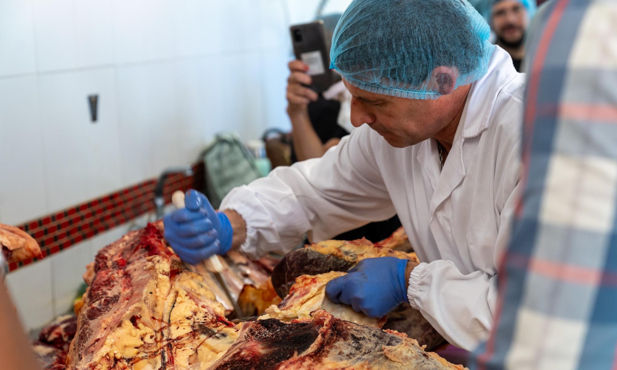 Profesionalizando al personal para fortalecer los servicios de alimentación de UTU 