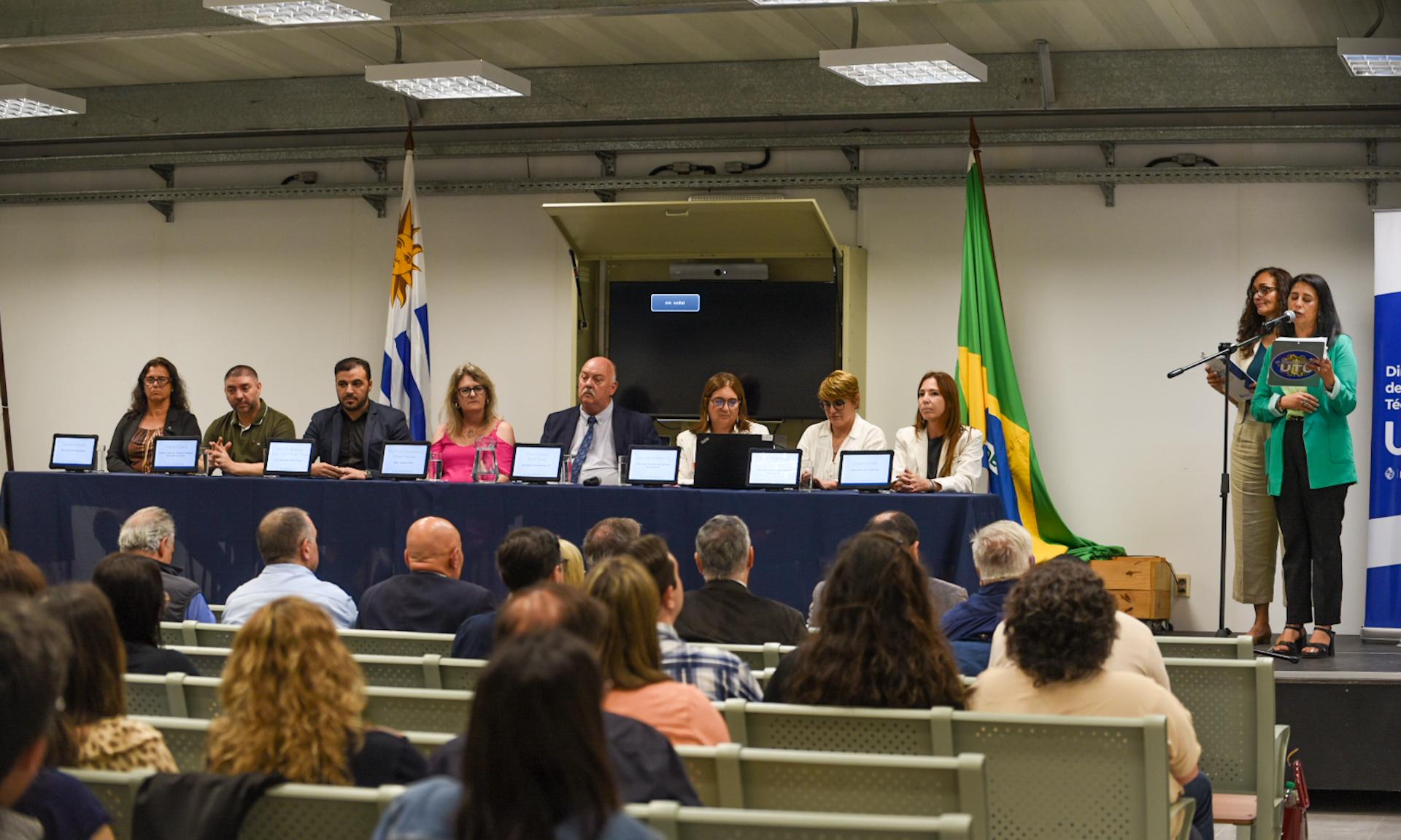 Lanzamiento de la propuesta binacional en Control Ambiental