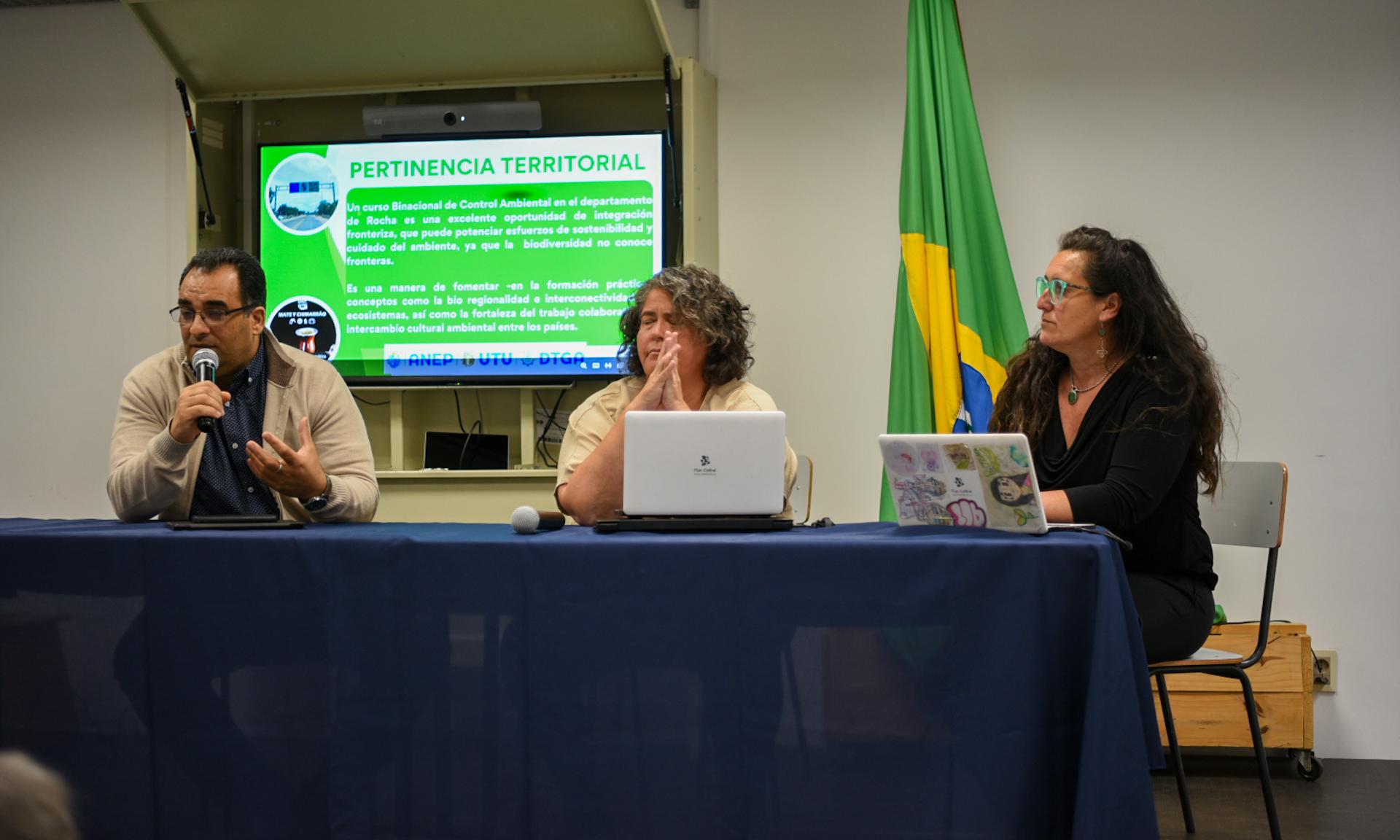 Lanzamiento de la propuesta binacional en Control Ambiental