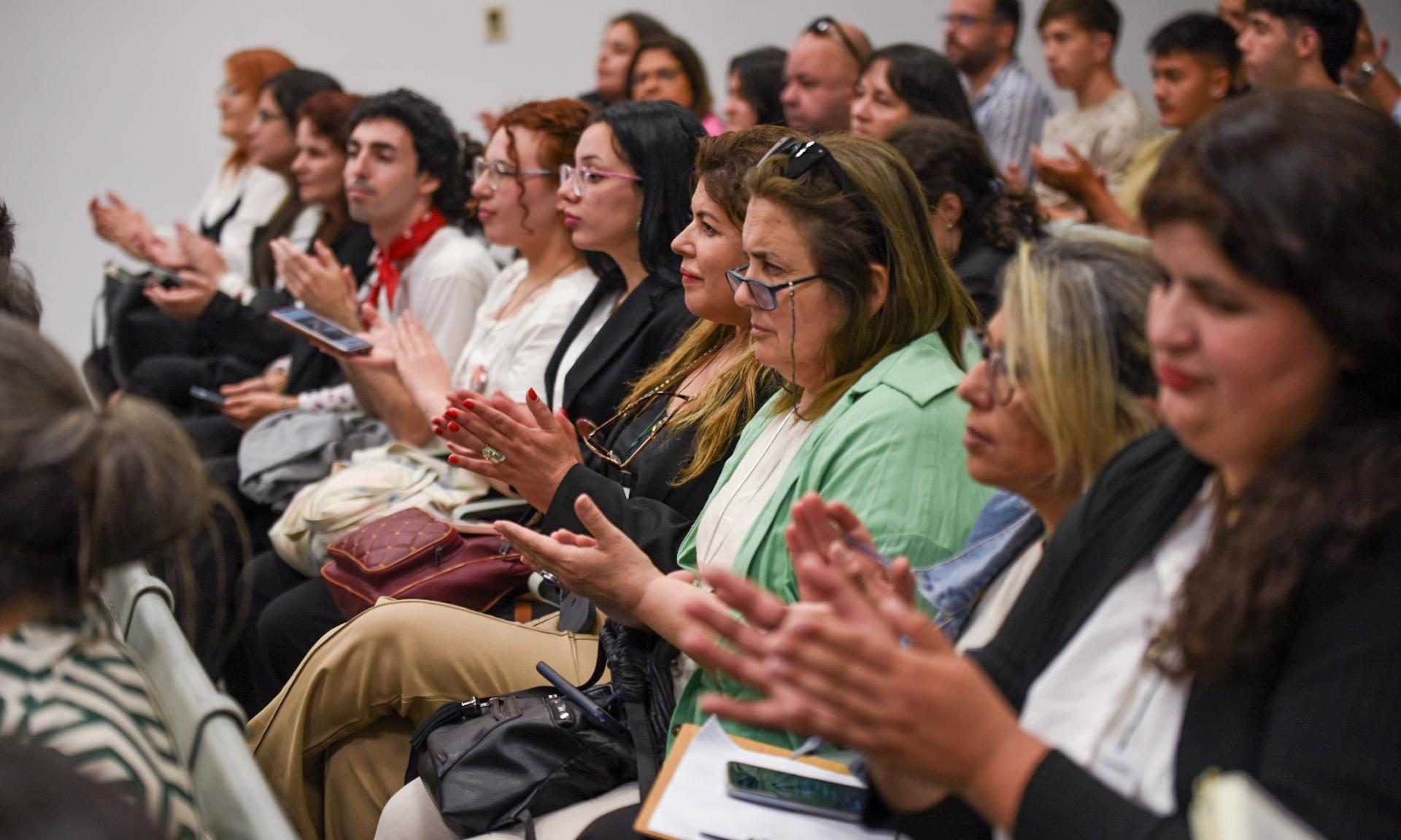 Reflexión y aprendizaje: estudiantes y expertos analizaron el turismo de ahora y del futuro