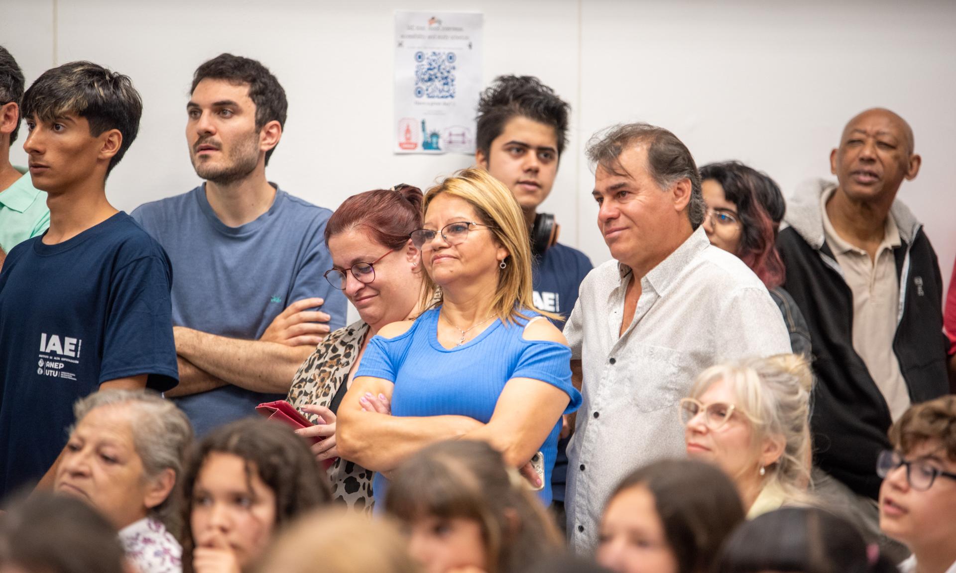 Egresó la primera generación del Bachillerato Bilingüe de Informática, una carrera de primer nivel