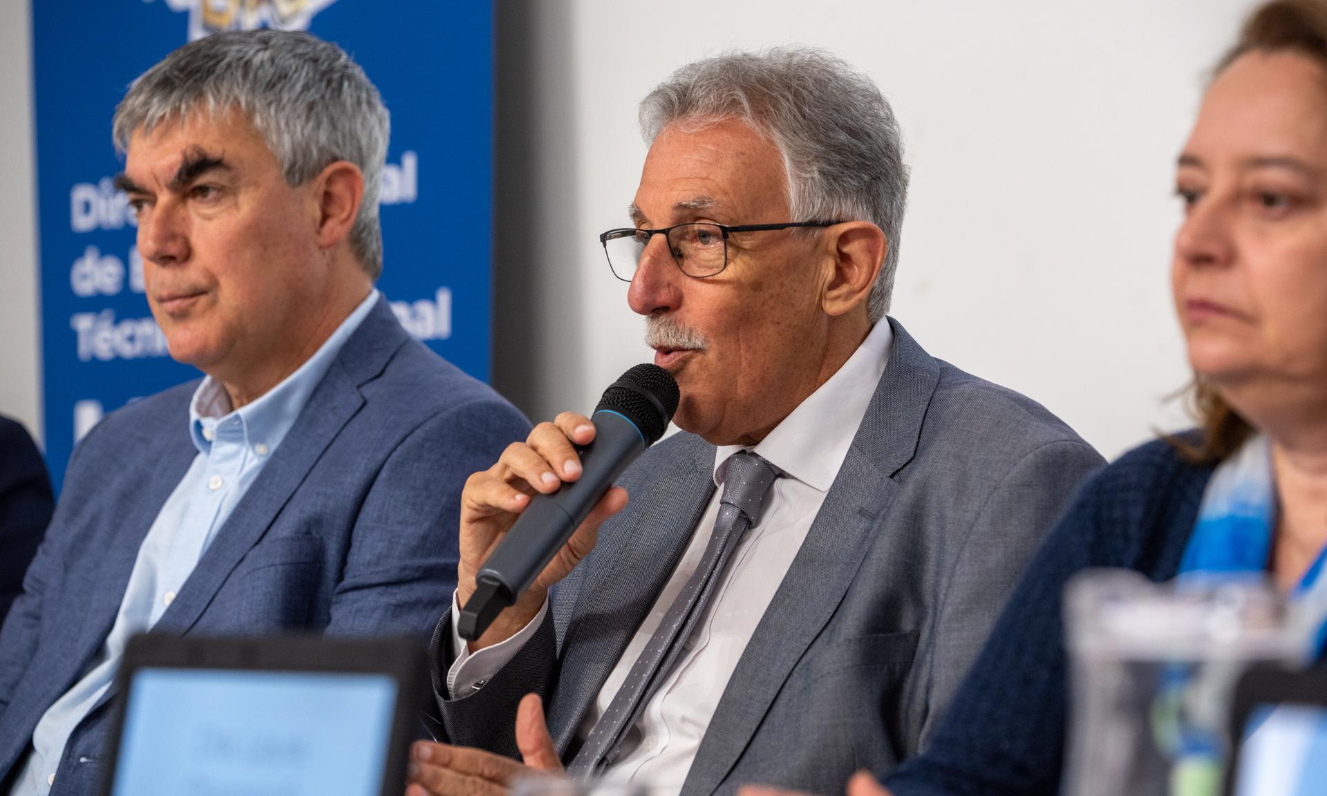 pasantías que conectan: el futuro empresarial en base a la profesionalización de los estudiantes