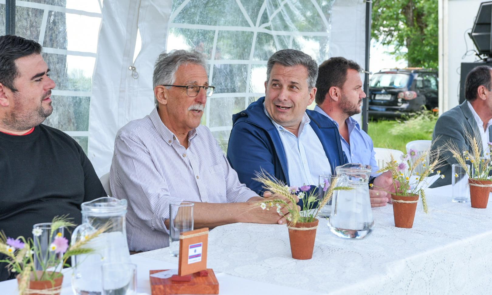 ANCAP y UTU firmaron un acuerdo para el desarrollo de actividades agropecuarias en Lorenzo Geyres