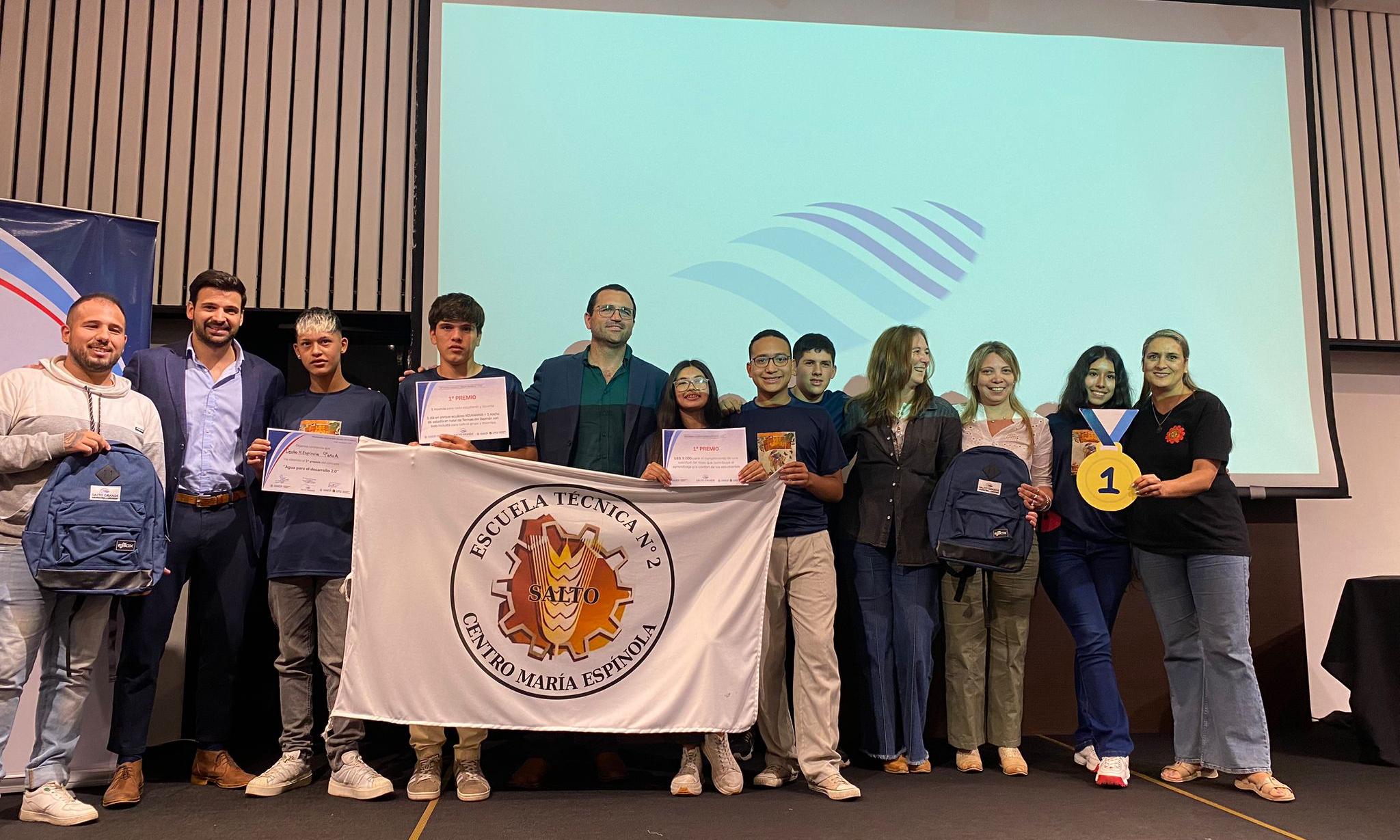 Alumnos de Salto obtuvieron primer premio gracias a un innovador proyecto