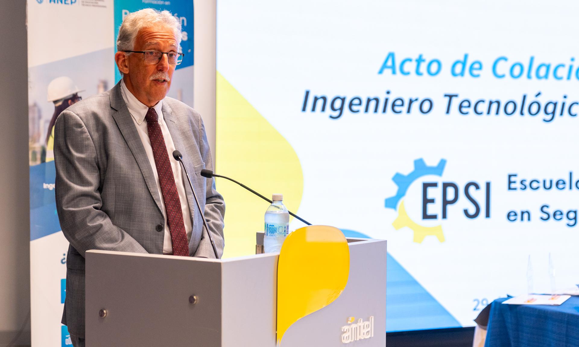 Formando profesionales altamente capacitados: egresaron nuevos Ingenieros Tecnológicos Prevencionistas