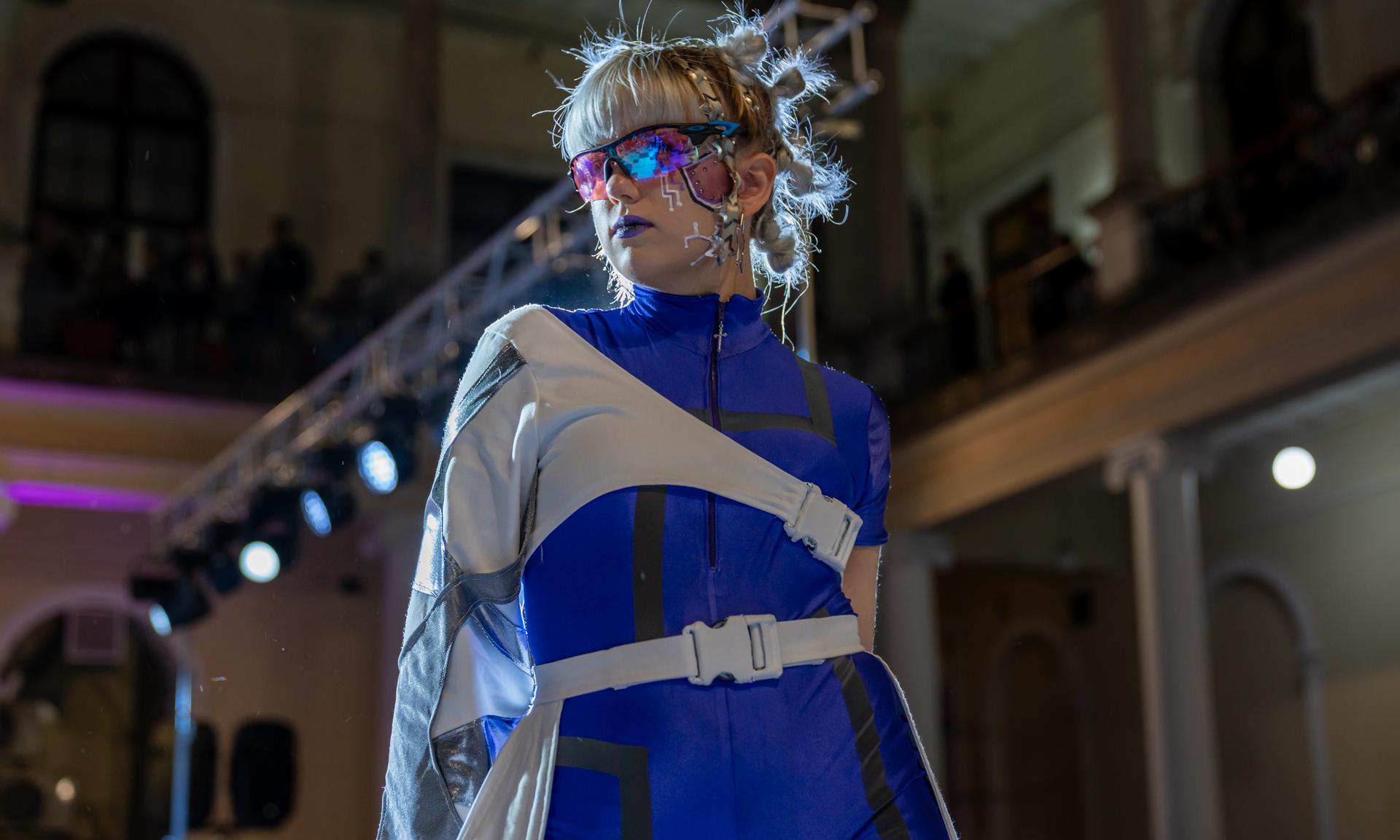 Un desfile de alto nivel para mostrar todo lo confeccionado en el año  en UTU Palermo  