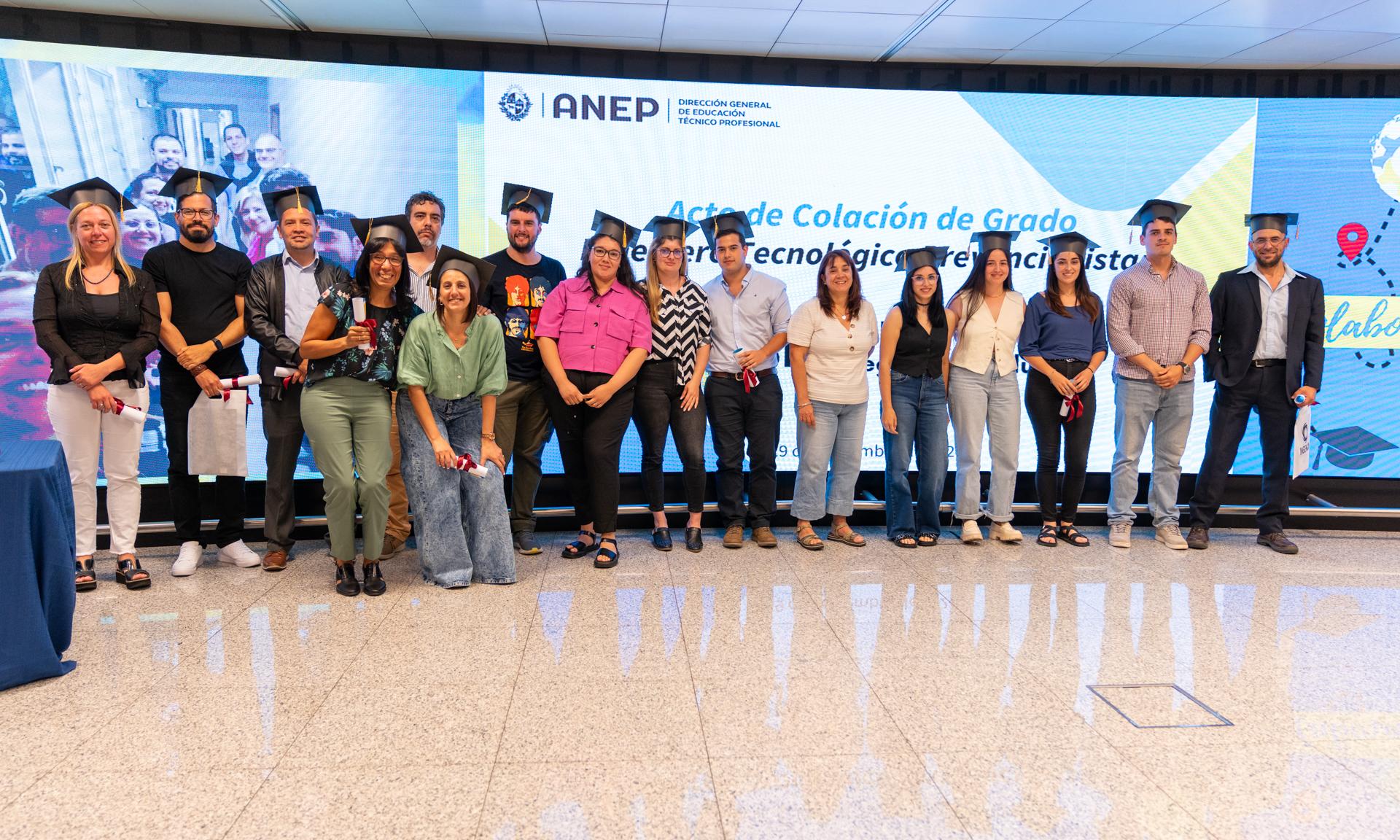 Formando profesionales altamente capacitados: egresaron nuevos Ingenieros Tecnológicos Prevencionistas