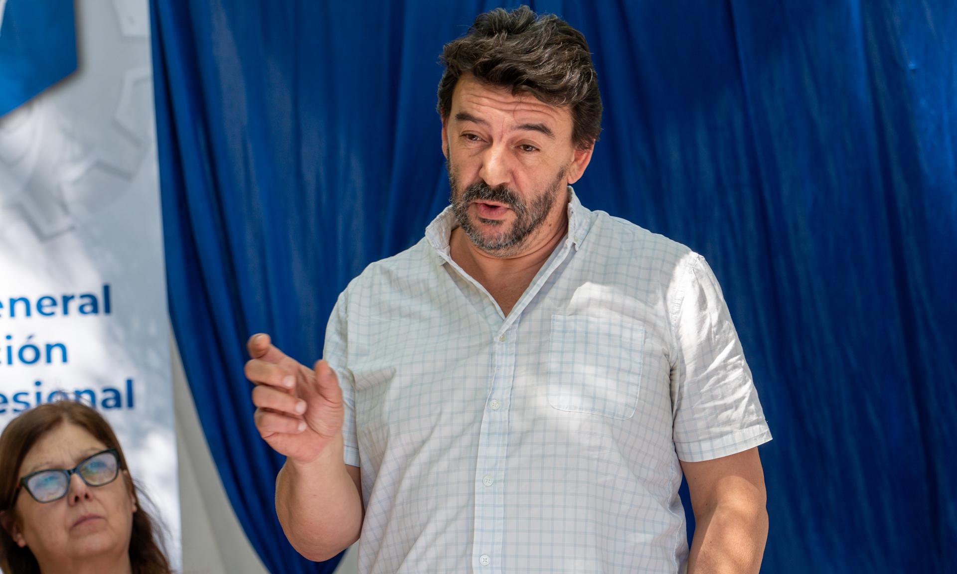 Entrega de certificados en Durazno de cursos por Mides y UTU: 30% mantiene continuidad educativa