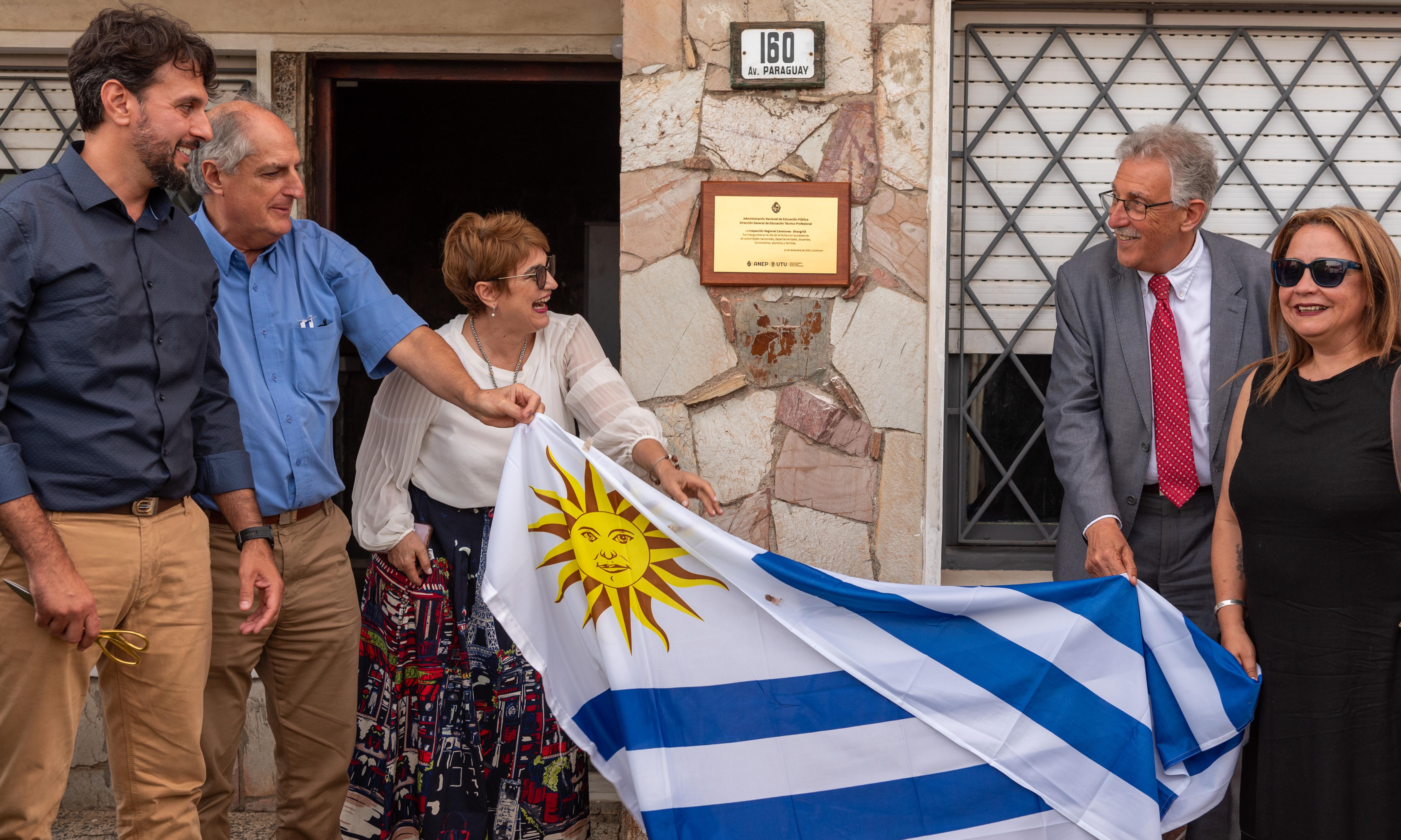Celebración y reconocimiento a la comunidad educativa: nueva casa de inspectores en Canelones