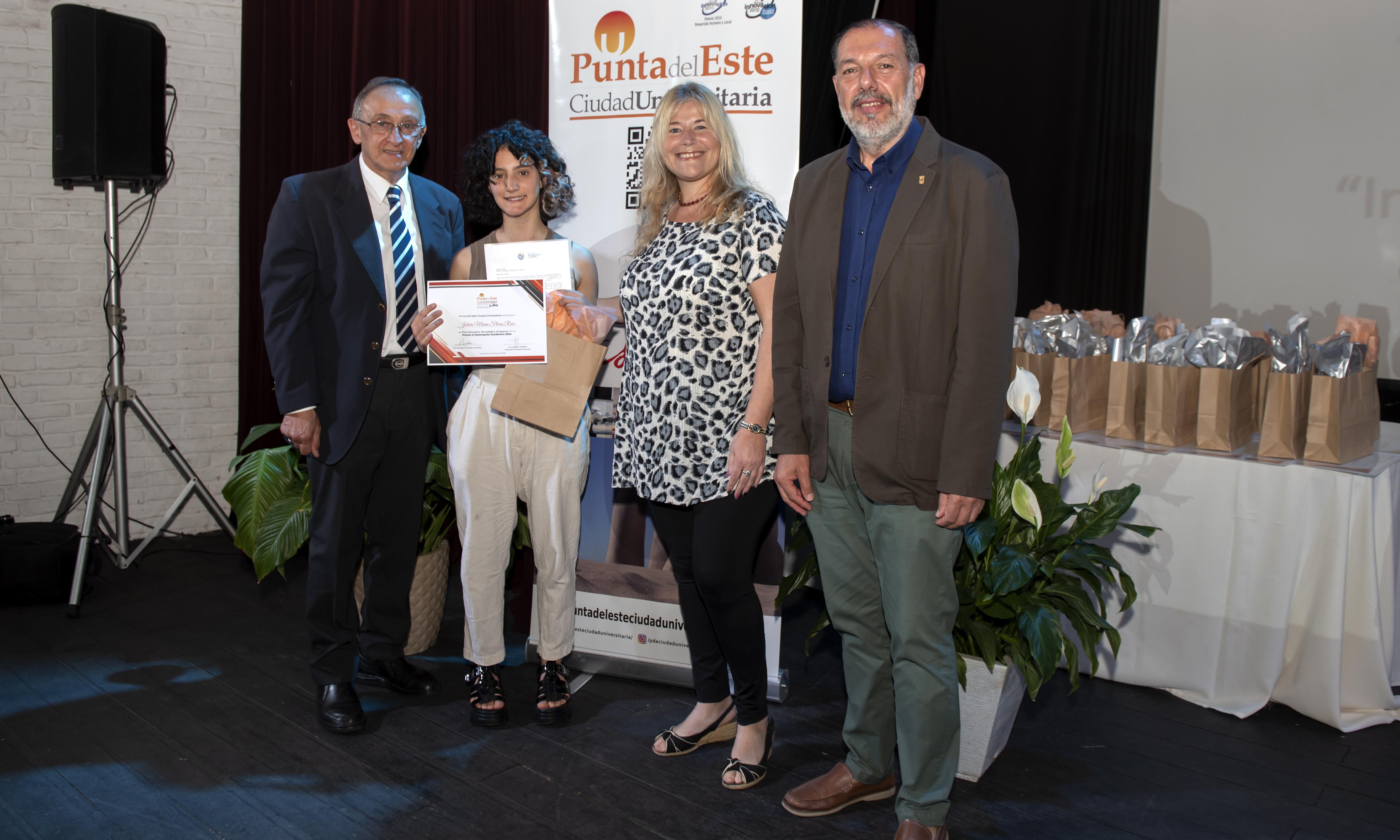 Premio al Desempeño Académico