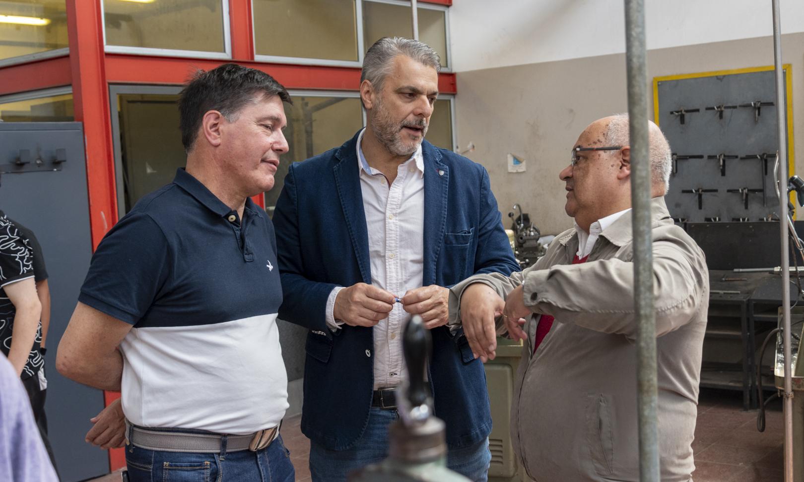 Estudiantes de la Escuela Técnica Arroyo Seco adaptan carros de carnicería para fortalecer la formación en gastronomía