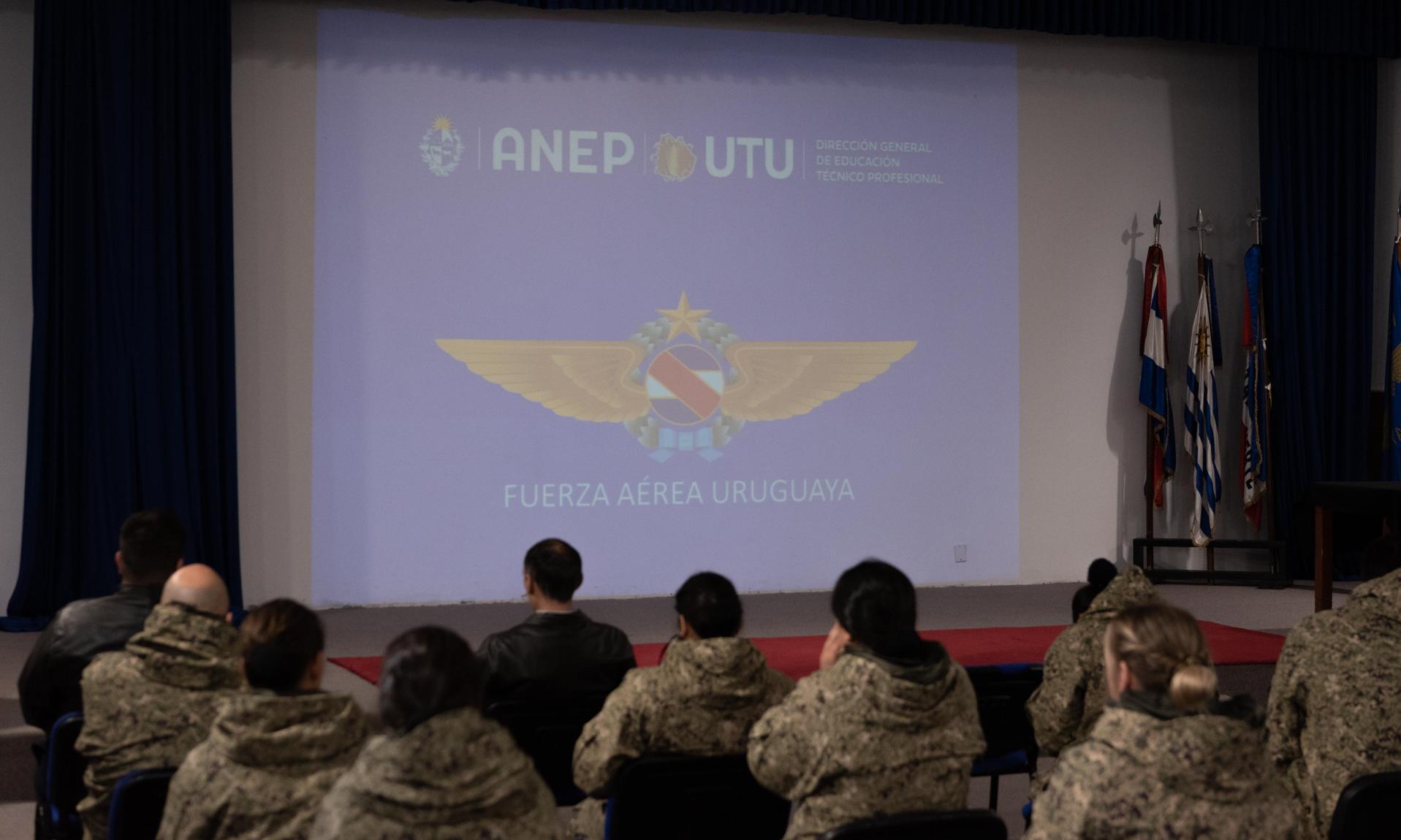Director General de UTU será homenajeado por la Fuerza Aérea en su nuevo aniversario