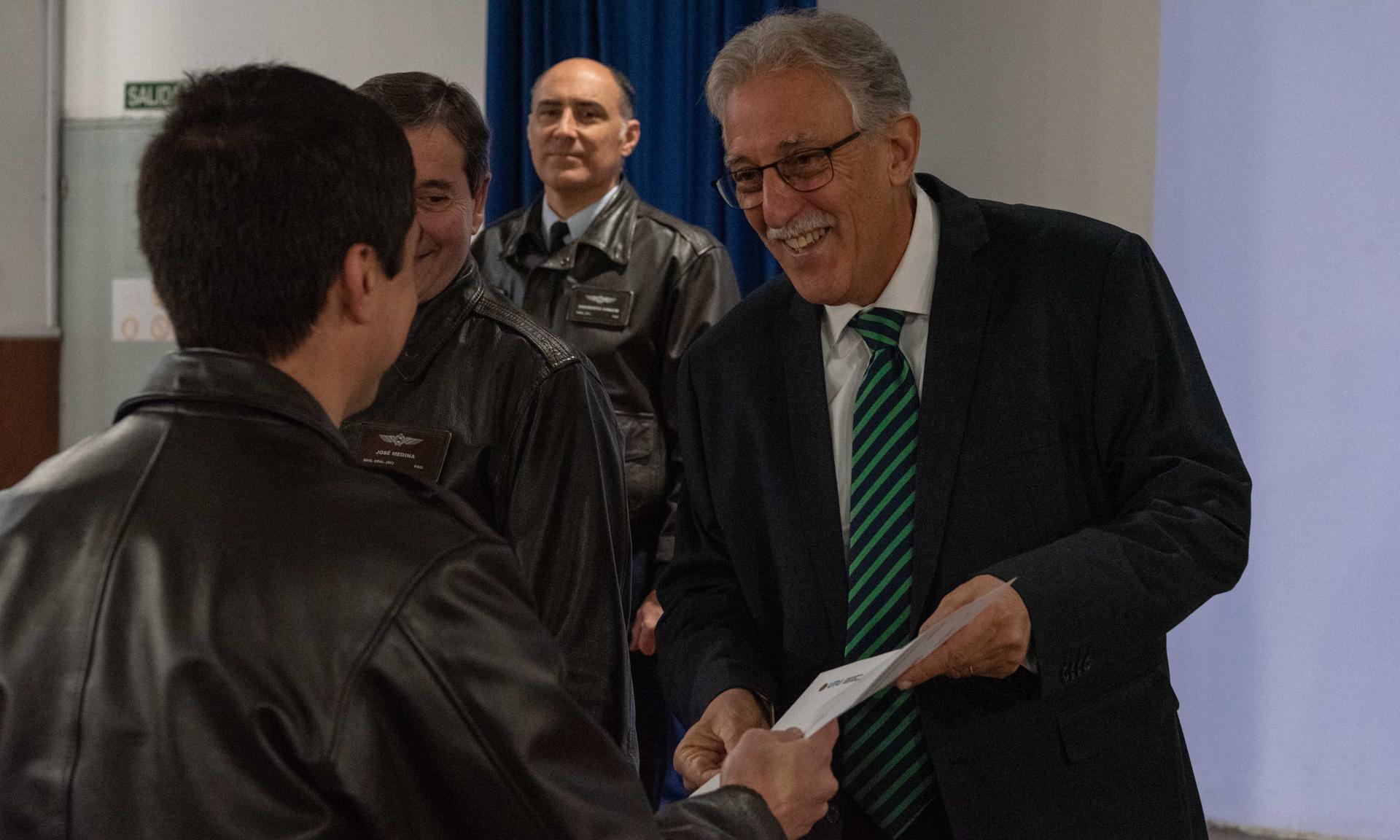Director General de UTU será homenajeado por la Fuerza Aérea en su nuevo aniversario