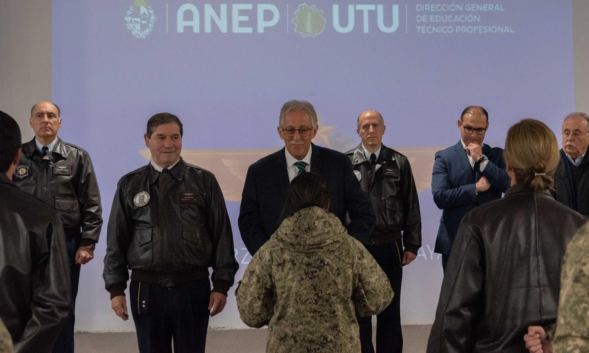 Director General de UTU será homenajeado por la Fuerza Aérea en su nuevo aniversario