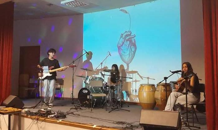 Entre acordes, armonías y espectáculos cerró el año el Bachillerato de Música de UTU Figari 