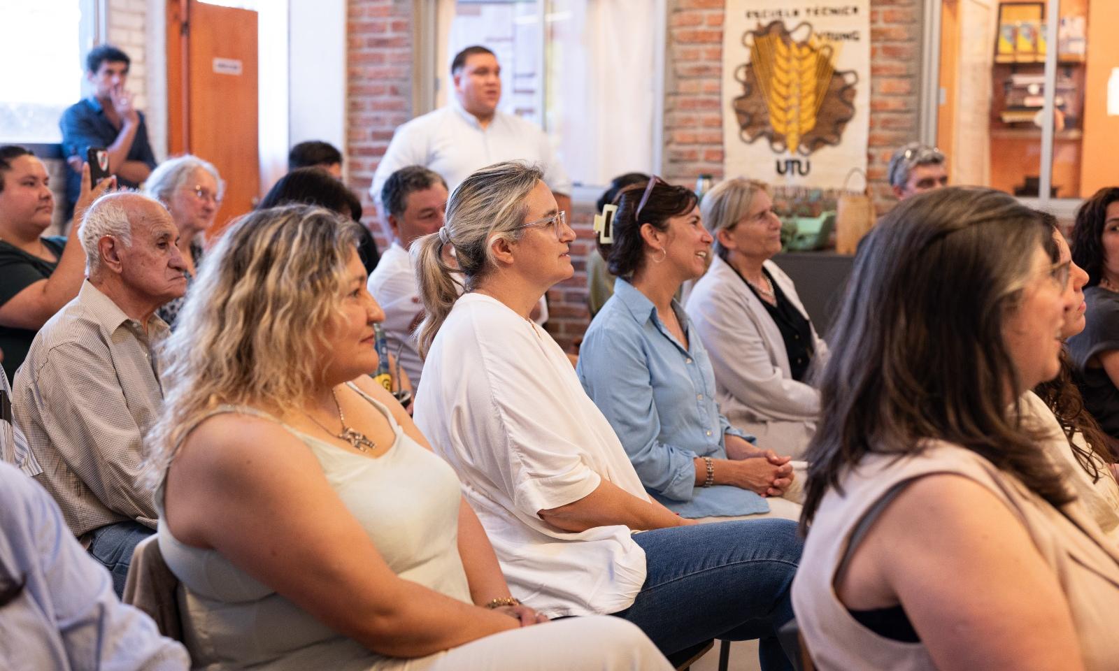 La Ruta del Hongo genera empleo a mujeres jefas de hogar en Río Negro