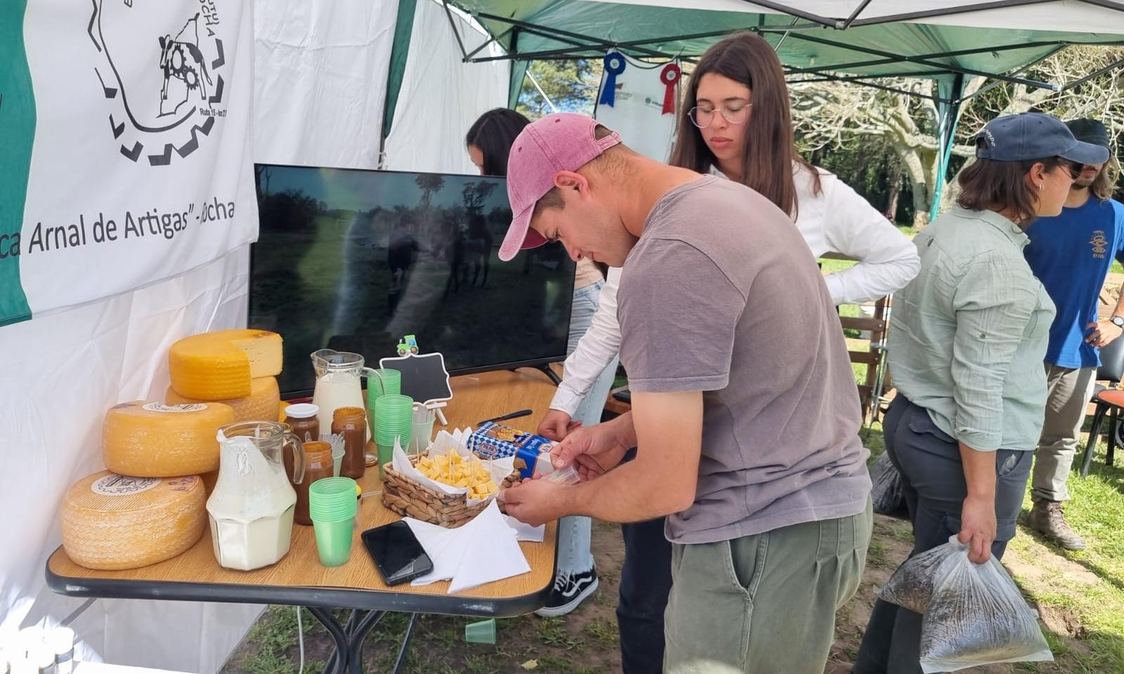 Hito histórico para UTU: reapertura de la planta de elaboración de lácteos en la Escuela Agraria de Rocha