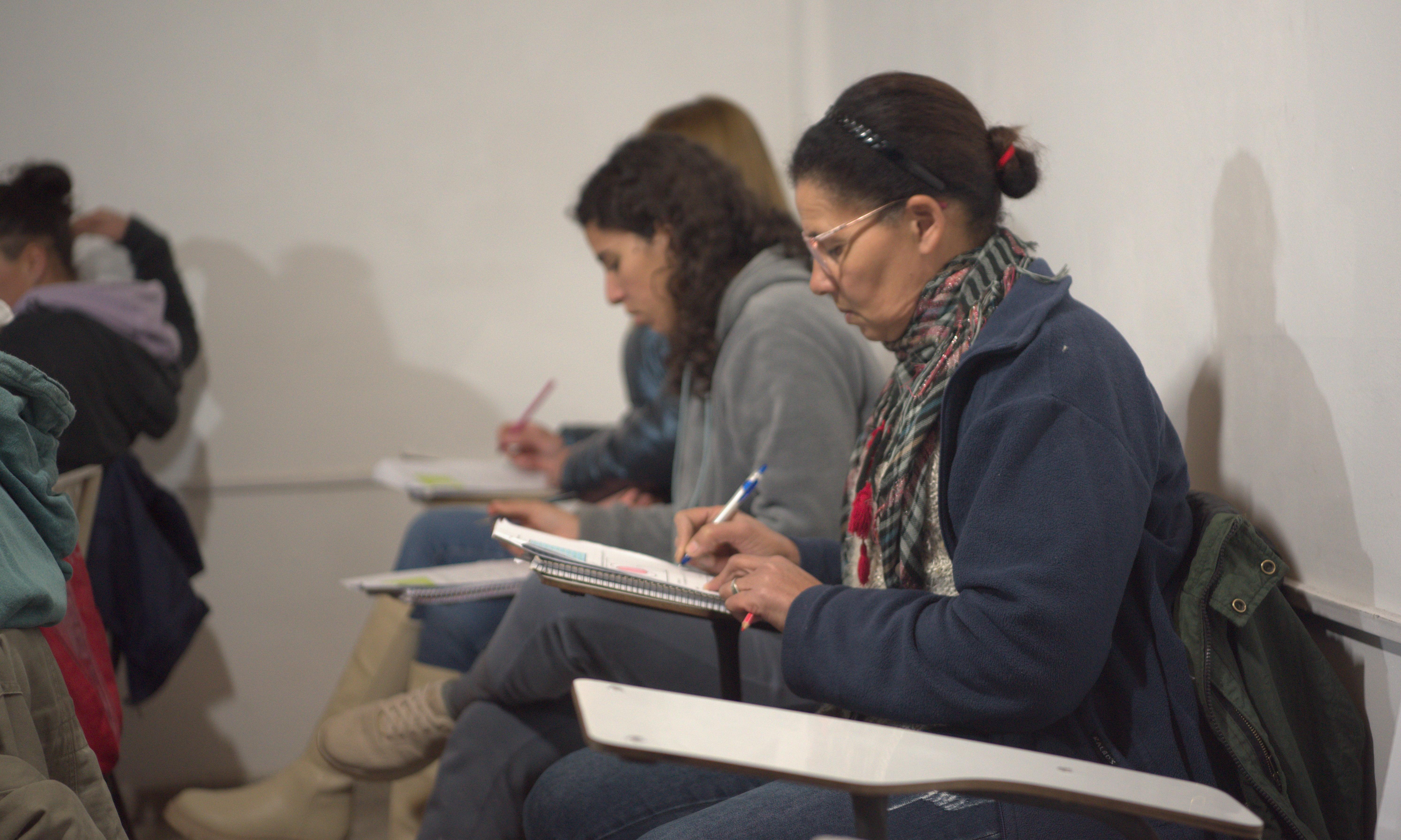 Bachillerato Acelerado: en 2025 estudiantes podrán finalizar la educación media en 6 meses