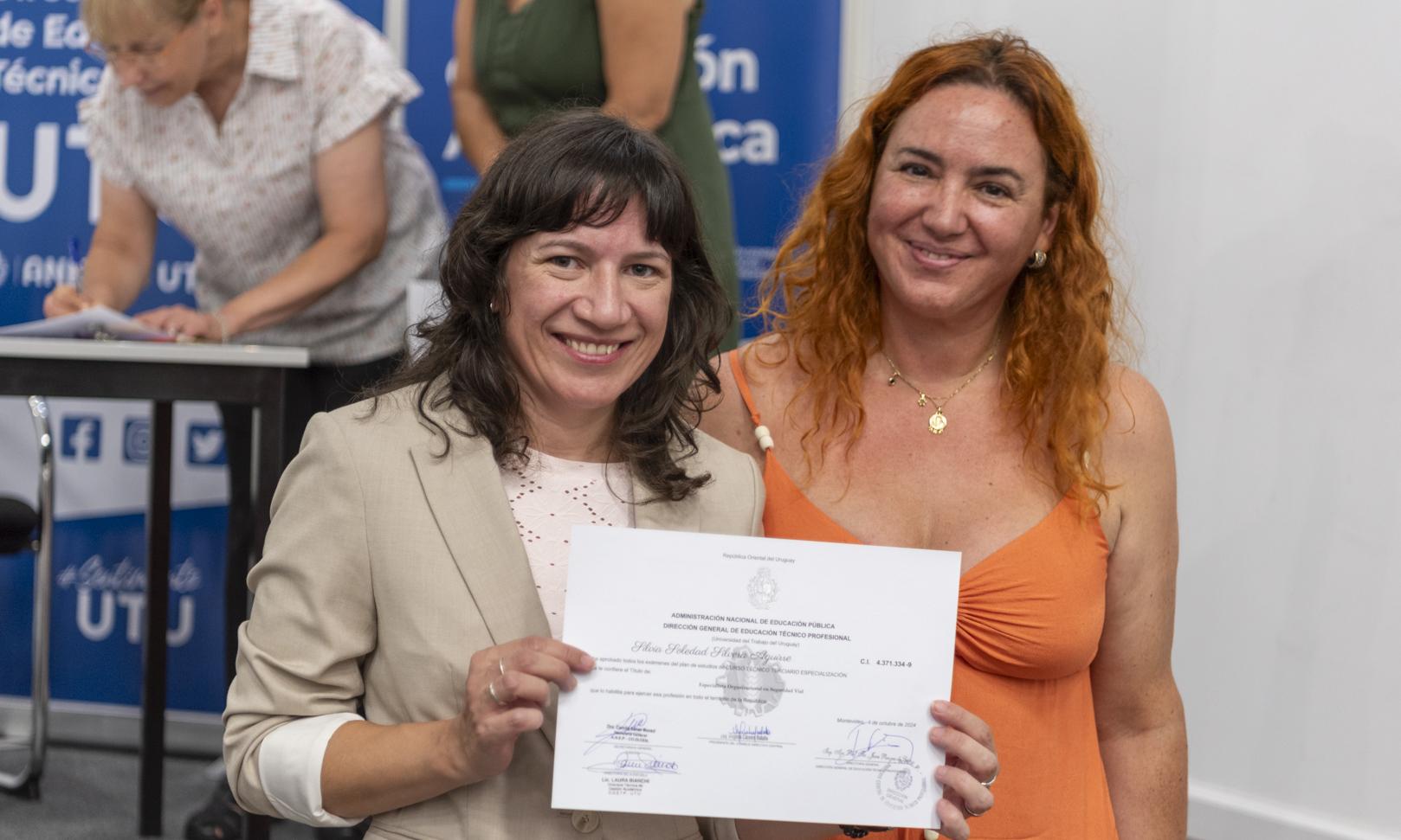Primera generación de egresados de todo el país recibió su título terciario en Seguridad Vial en Montevideo
