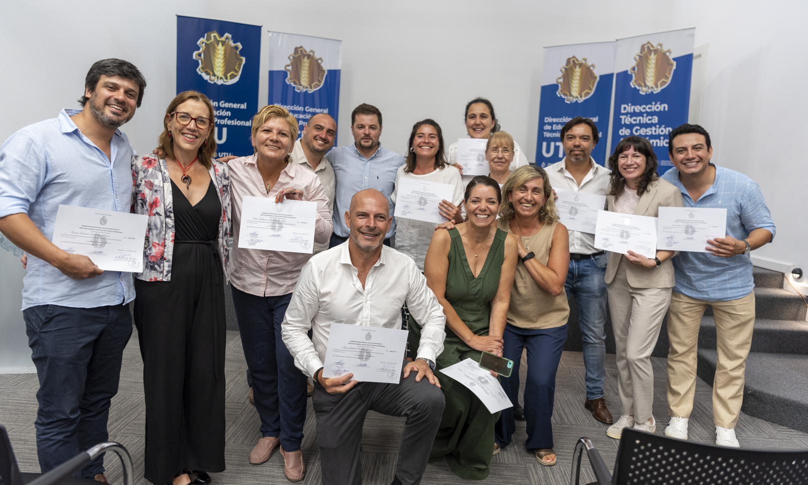 Primera generación de egresados de todo el país recibió su título terciario en Seguridad Vial en Montevideo