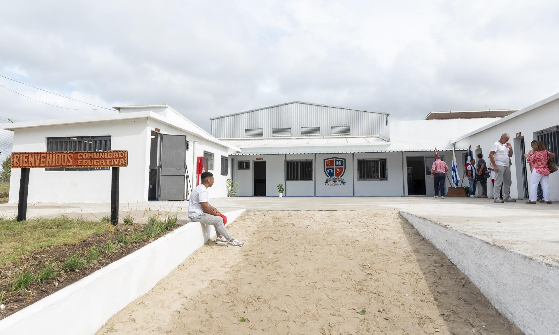 Inauguración comunidad educativa cárcel Punta de Rieles
