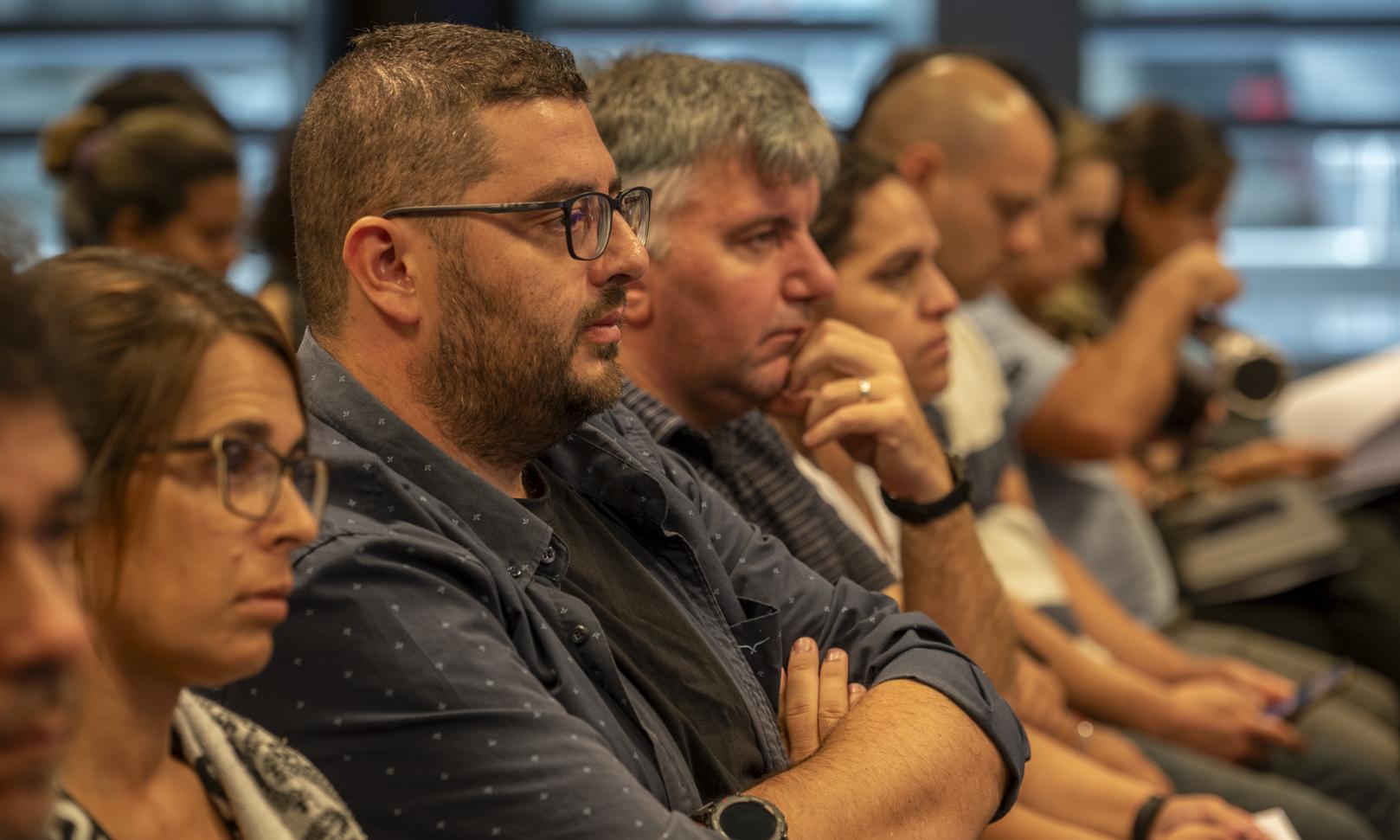 Transformación educativa: Docentes se capacitan en diseño y fabricación digital para potenciar el aprendizaje