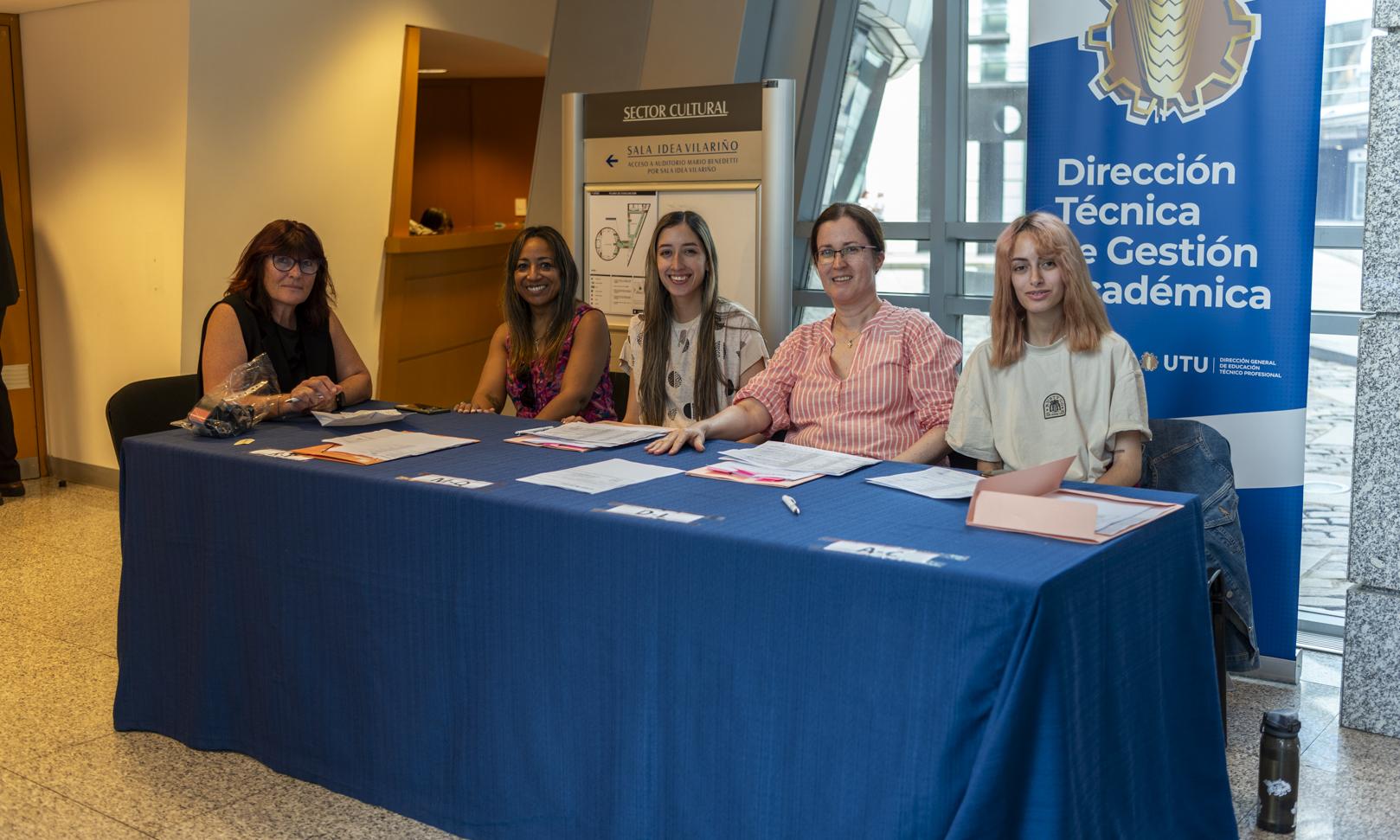 Transformación educativa: Docentes se capacitan en diseño y fabricación digital para potenciar el aprendizaje