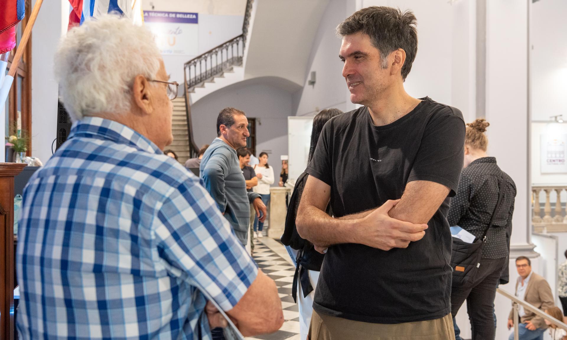 Uruguay de a líneas en UTU Central: se inauguró la primera muestra del 2025