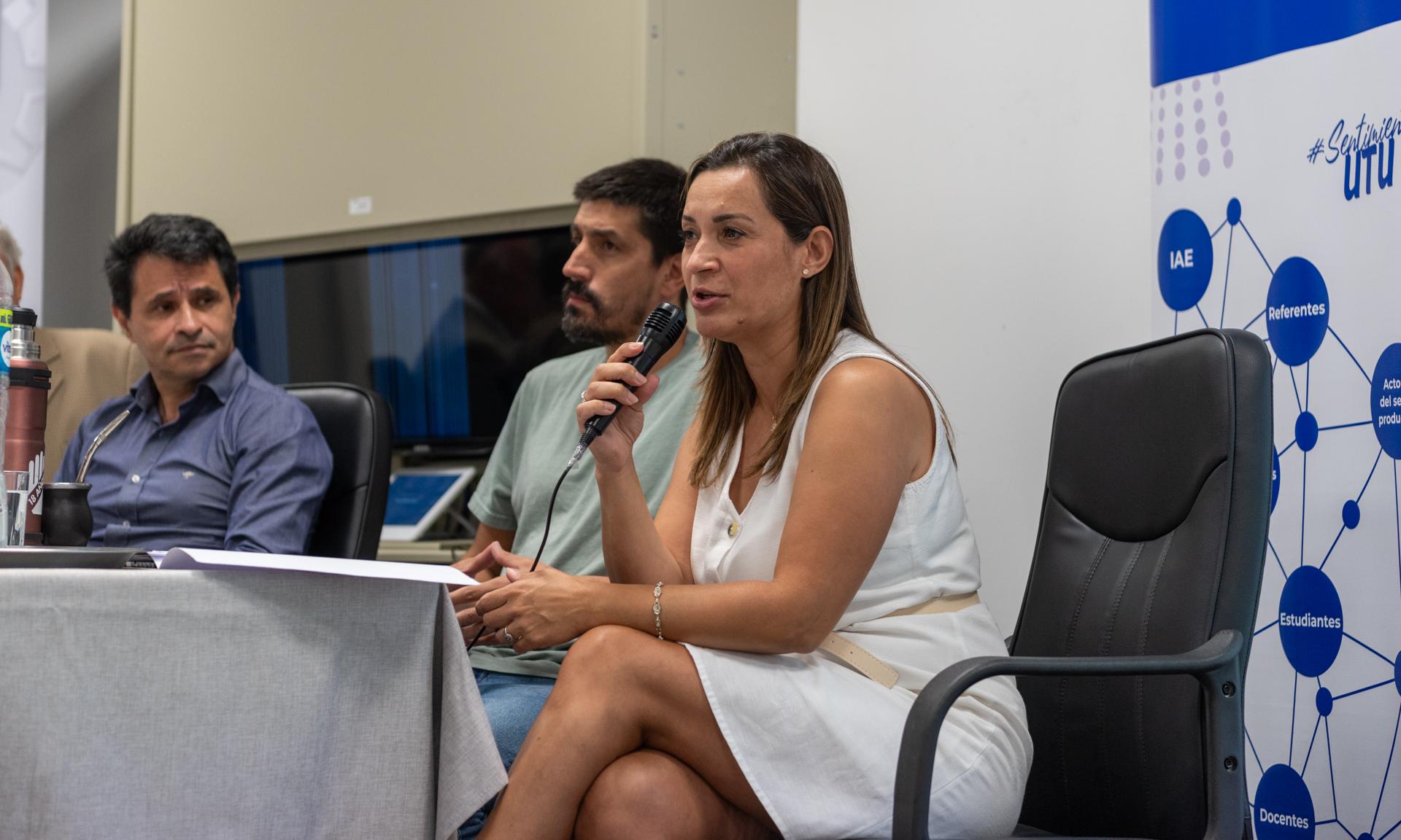 IEA Las Piedras y CECONEU firmaron un convenio para la continuidad educativa de jóvenes de la zona
