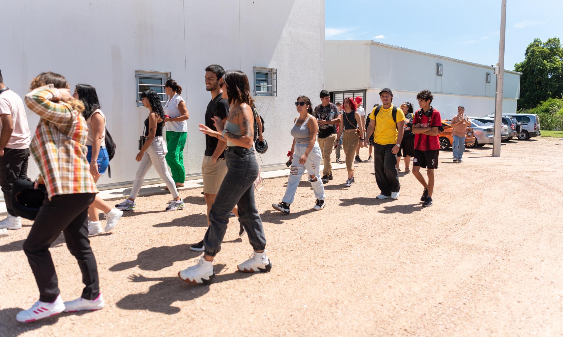 IEA Las Piedras y CECONEU firmaron un convenio para la continuidad educativa de jóvenes de la zona