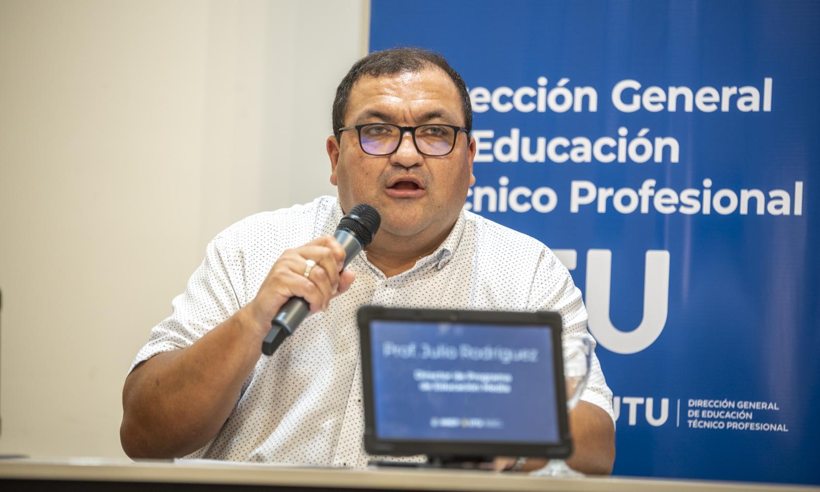 Bachillerato Acelerado, único en el país, acreditará Educación Media Superior en seis meses e incidirá en las tasas de egreso en Uruguay